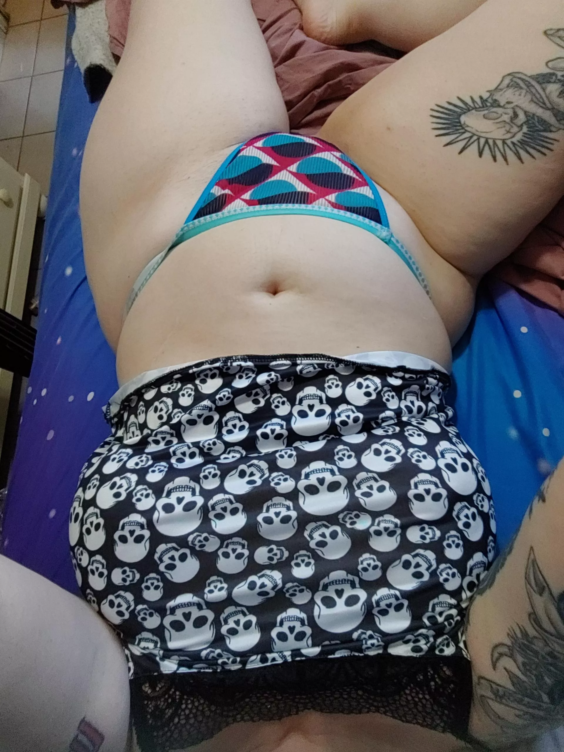 [SELLING] Fet friendly goth BBW panties worn to your taste 😉🦇