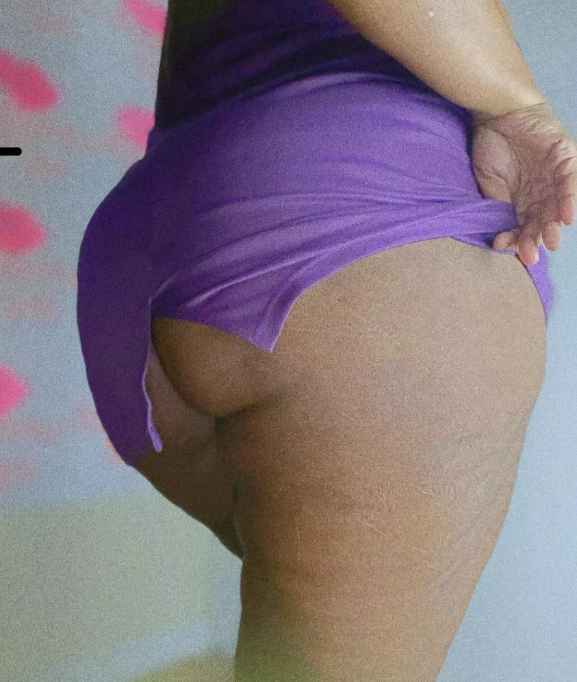 [selling] Fine Fat Bitch Draining One Dick After The Other!! Join me for your turn on video chat, sexting, and audio callsâ€¼ï¸ Skype Madame Nym & Telegram @madamenym | CashApp, Bitcoin, Amazon GC