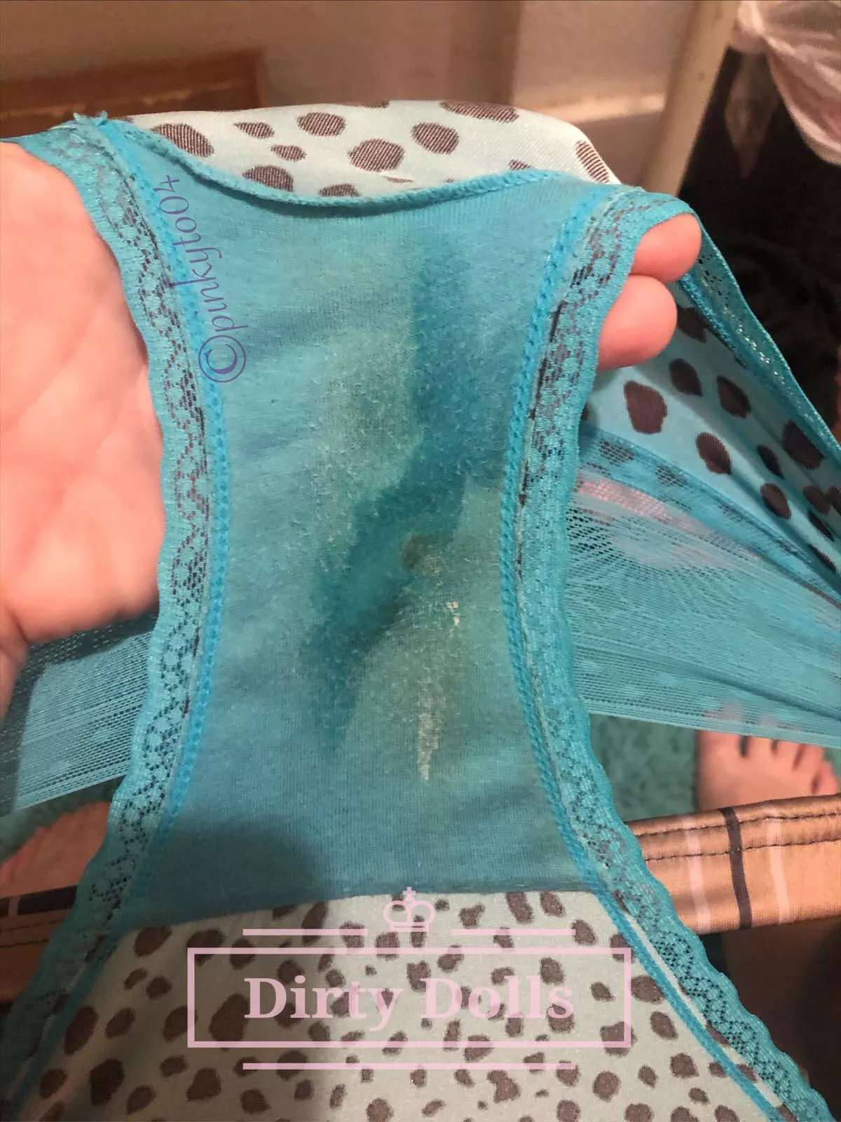 [selling] Shark Week Panties & Vials this week ðŸ· My panty drawer and menu are pinned to my profile ðŸŽ¯