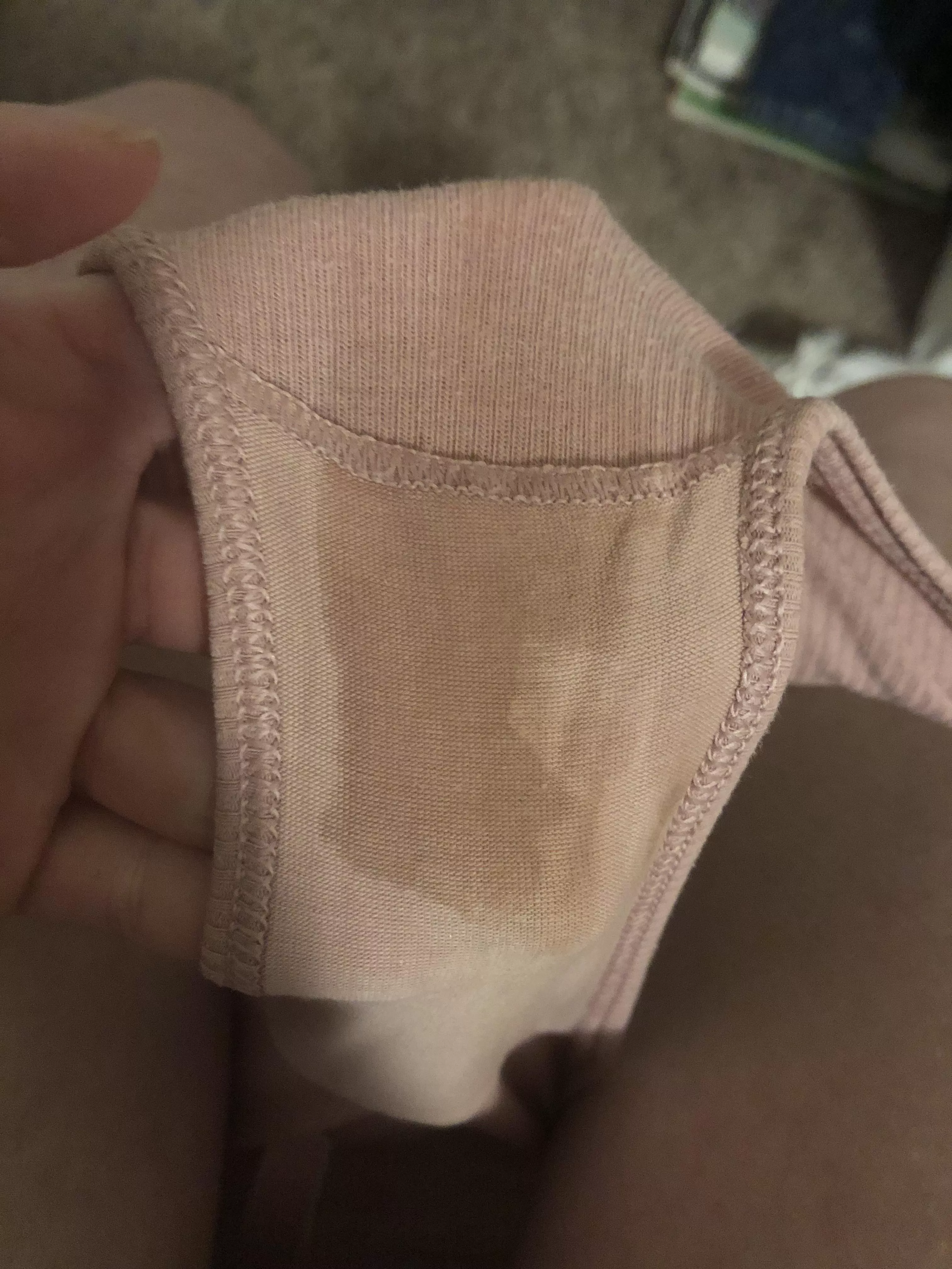 💋[Selling]💋Super sweaty panties from a long day at outside at the theme park!🥵 Selling for $50 as-is, includes US shipping and a photo set ☺️😘