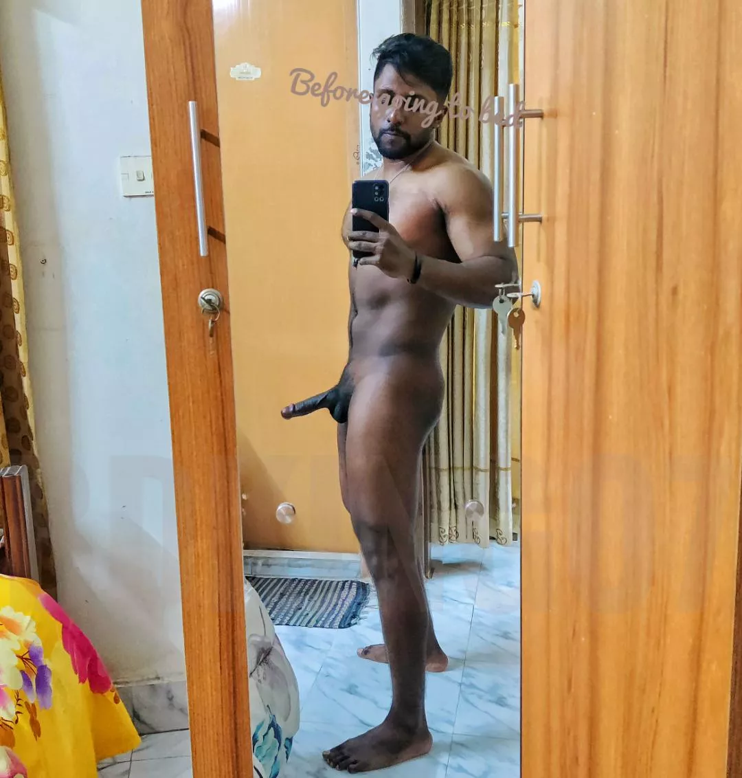 Serving your Desi black cock cause it's Sunday 😜 🙈