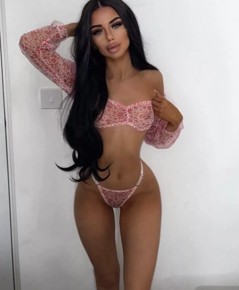 sexy 19 year old bimbo