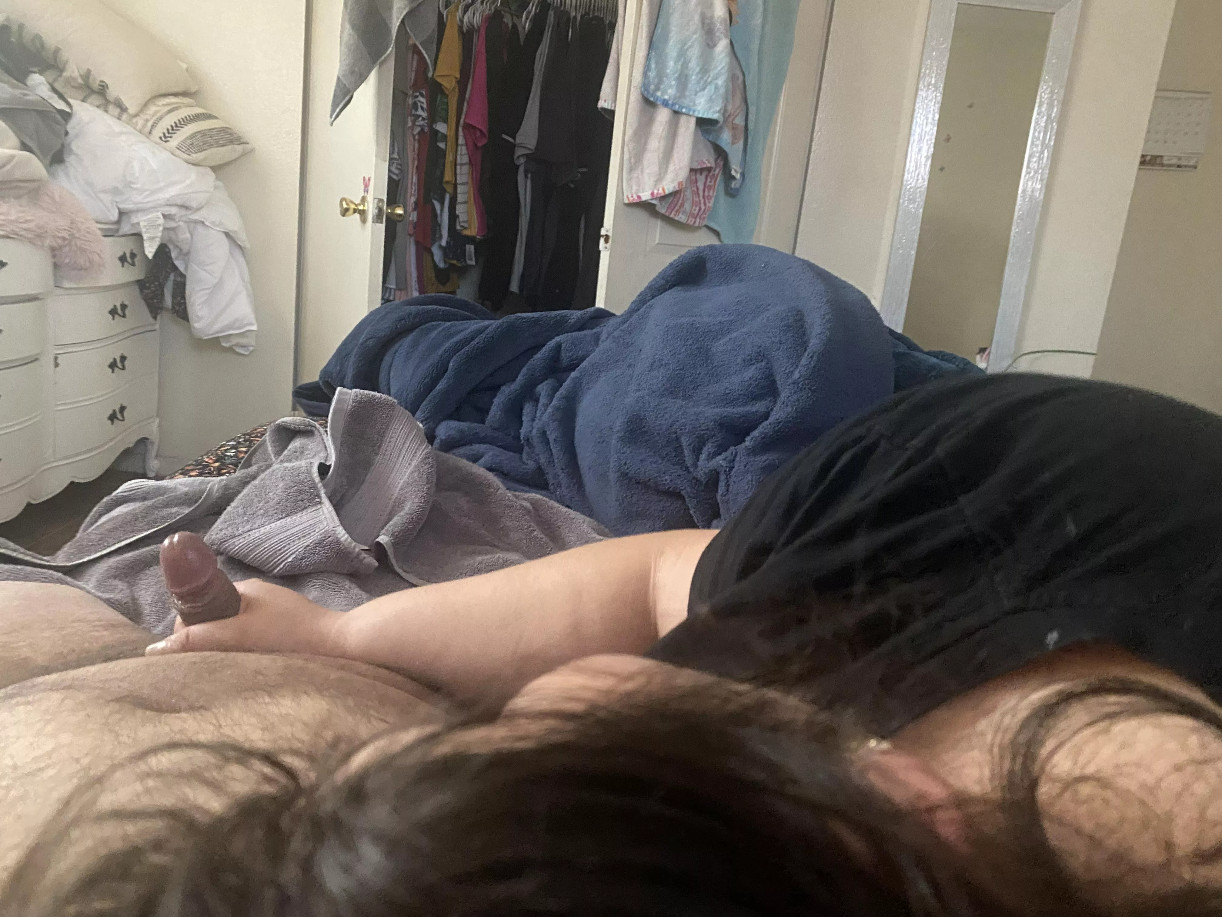 She had to stroke me n make me cum b4 work