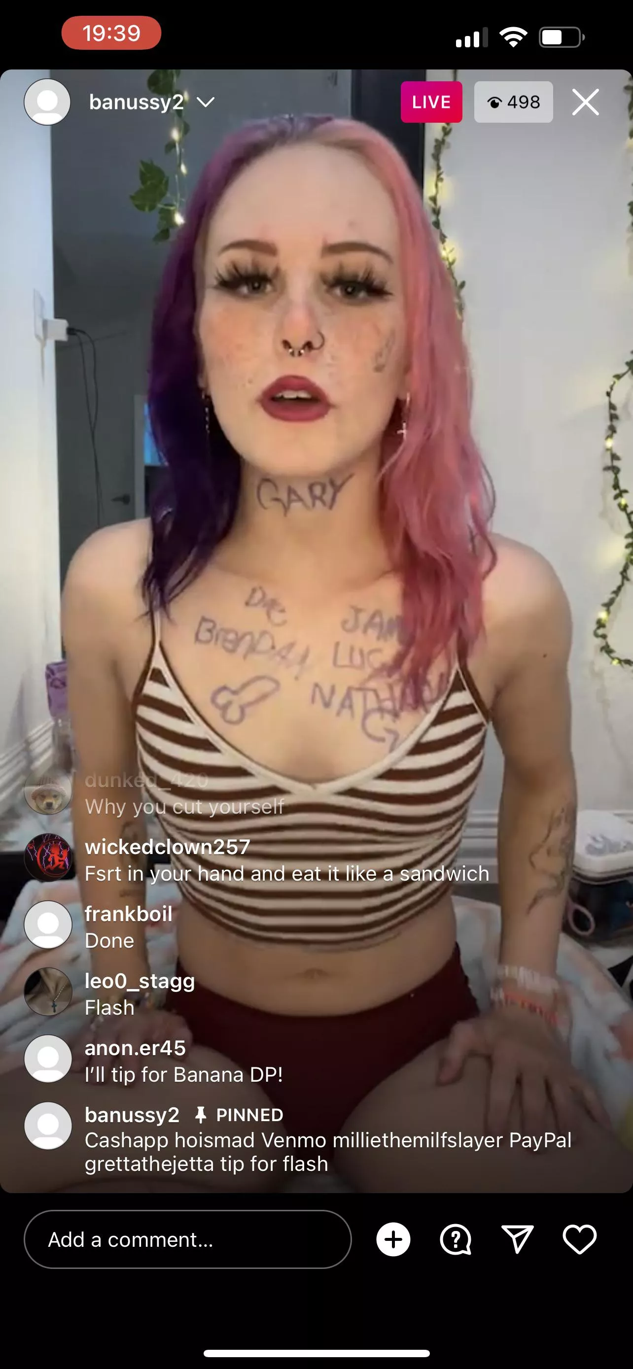 She’s Live