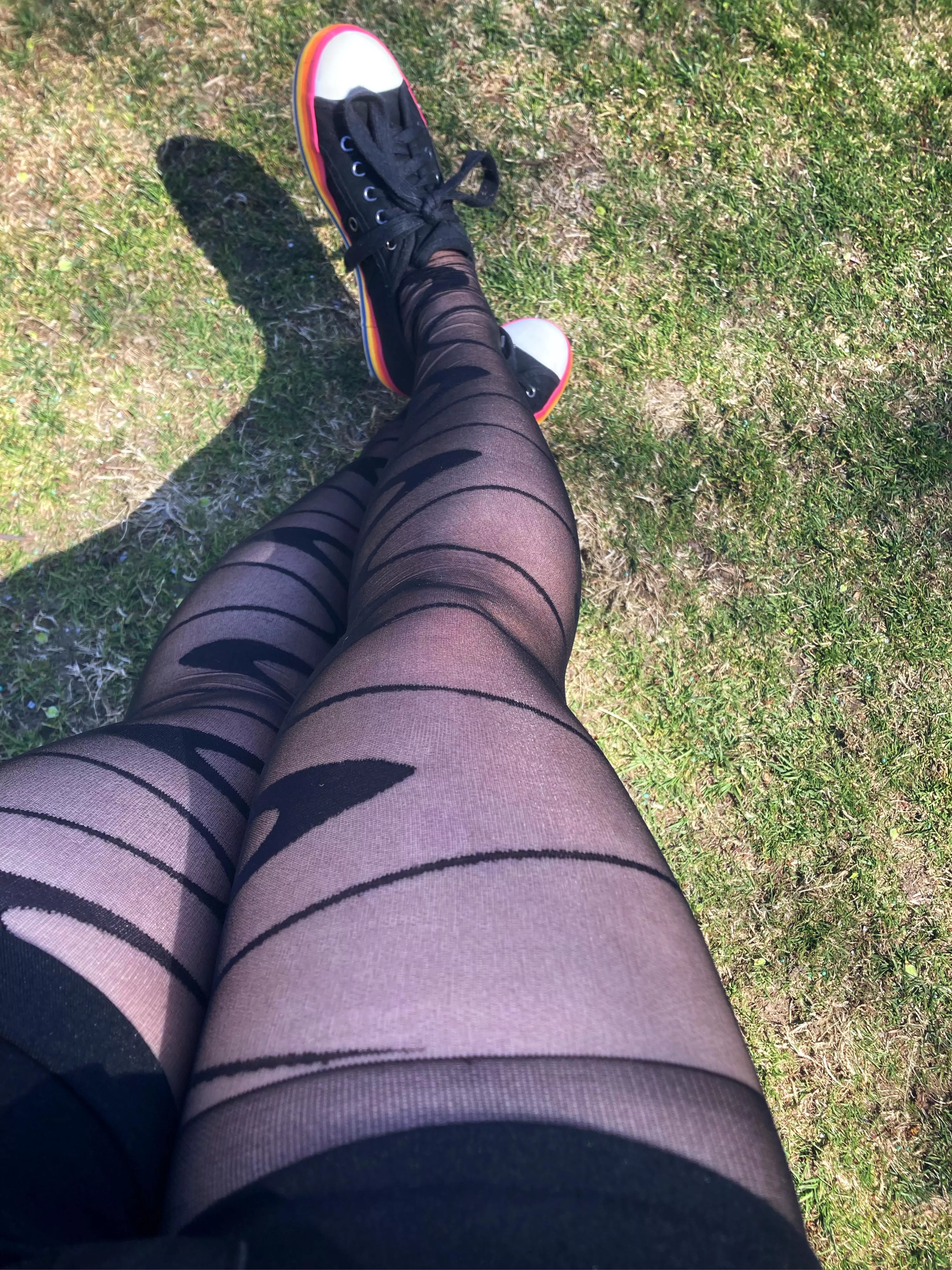 Shorts were riding all the way up on campus today…more tights to show off 😘