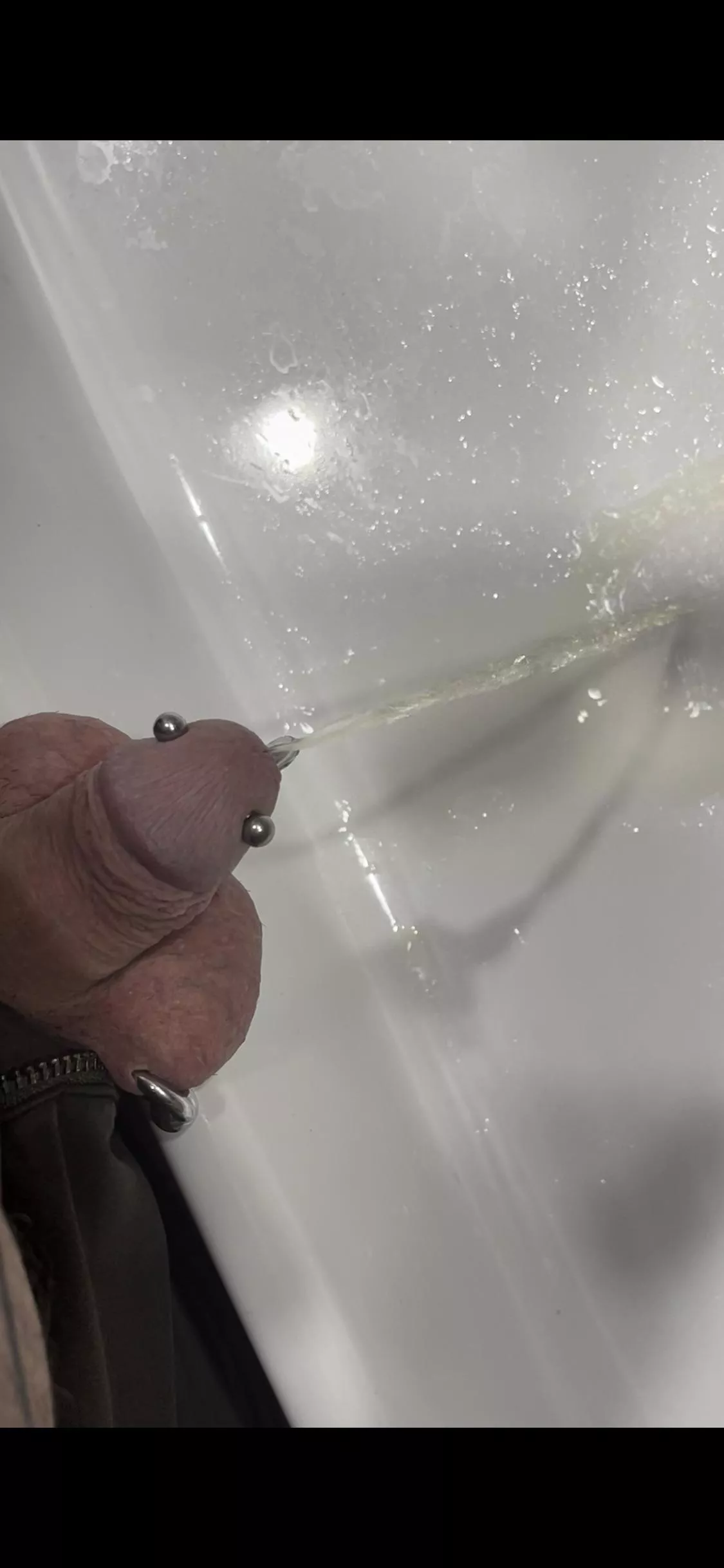 Shy sink pee, still getting into this!