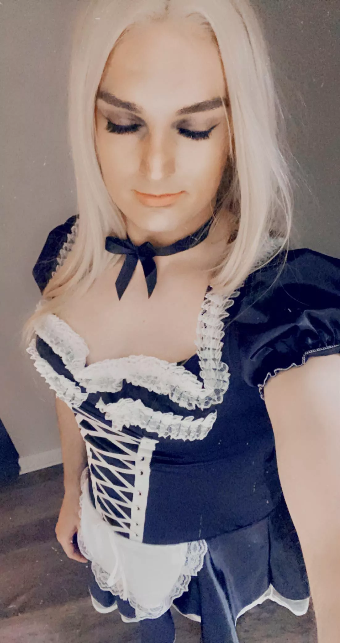 Sissy maid at your service, whatâ€™s my first task daddy? ðŸ’œ