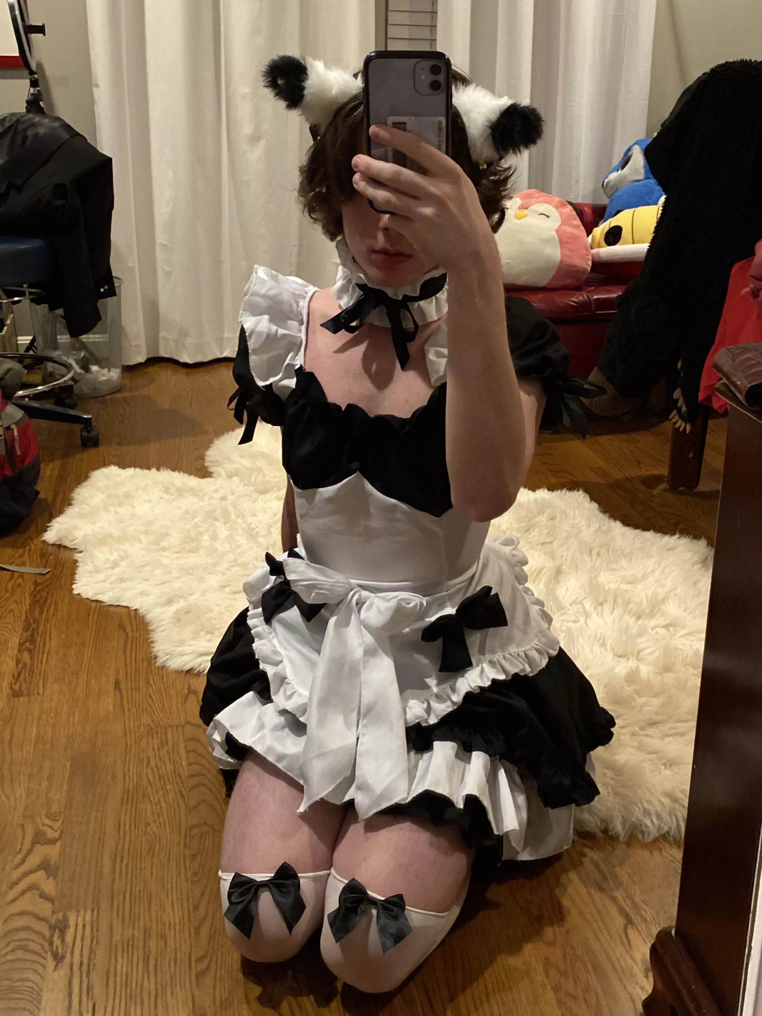 Sissy maid for hire, serious inquiries only ;)