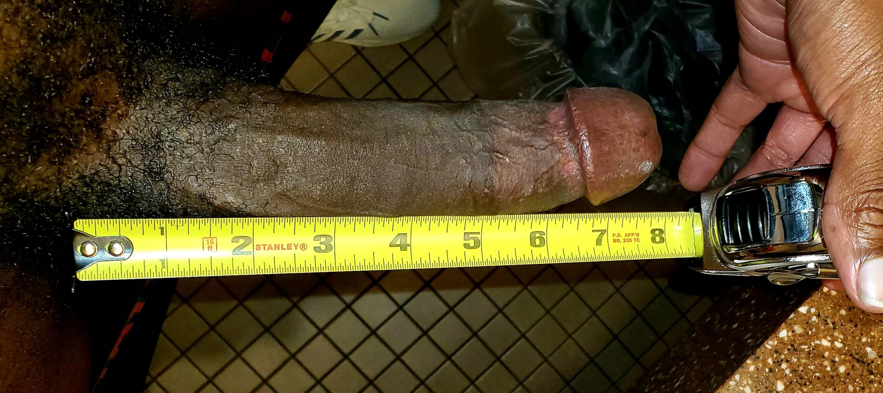 Size comparison with tape measure