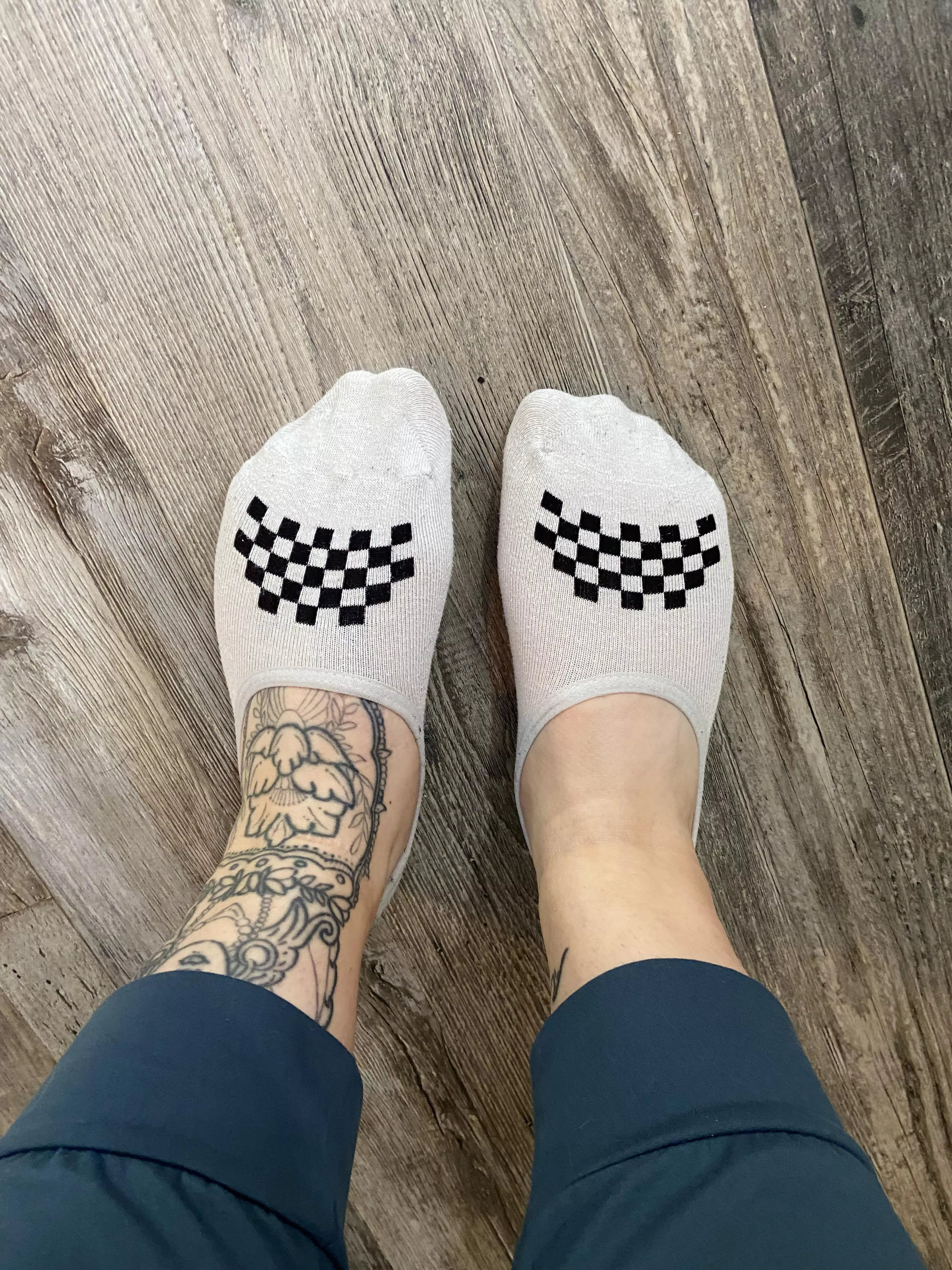 Smelly vans socks still available 💕😜