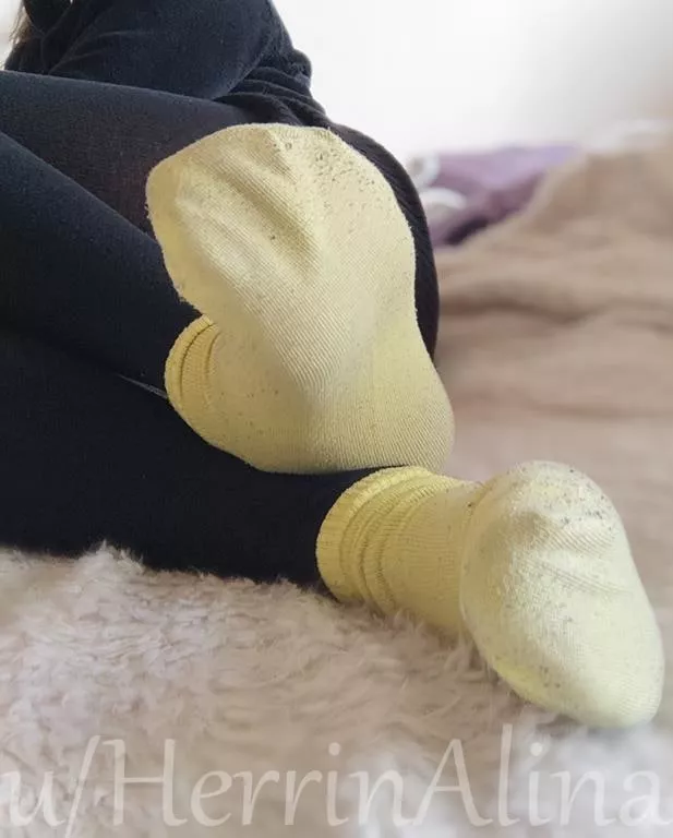 smelly yellow socks for you 😉