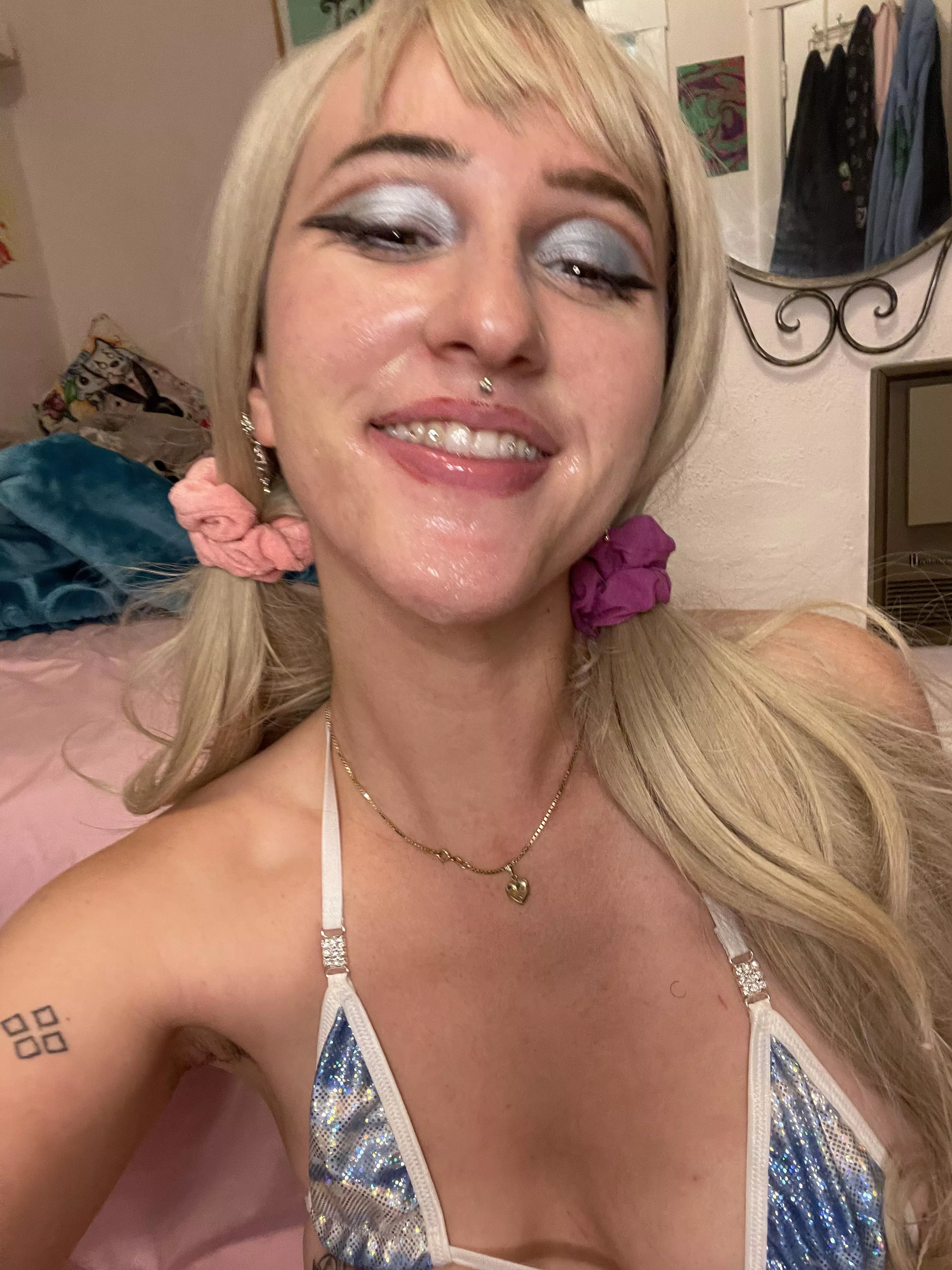 smiling thru the cum