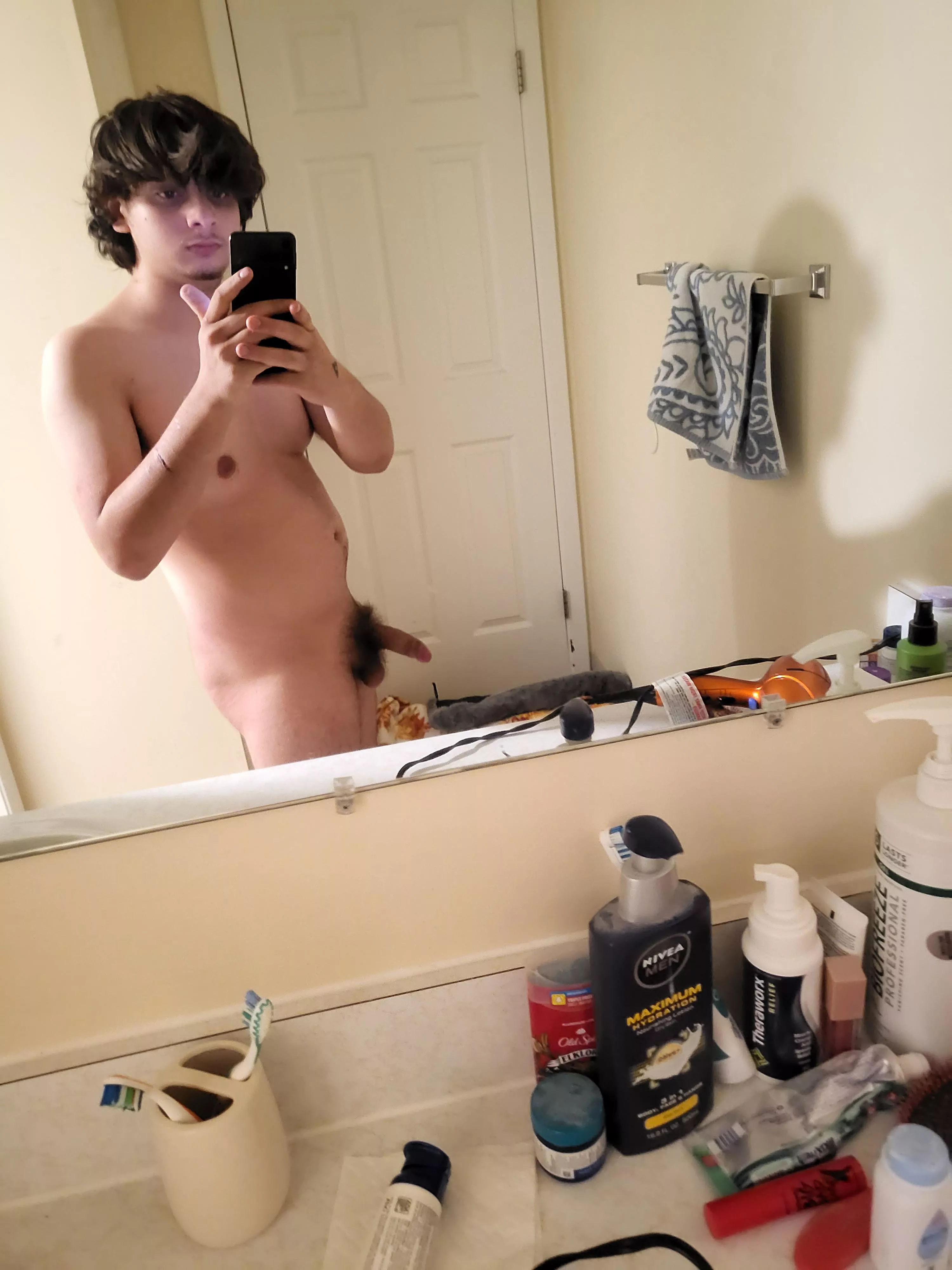 snap: evan112104 looking to be blackmailed