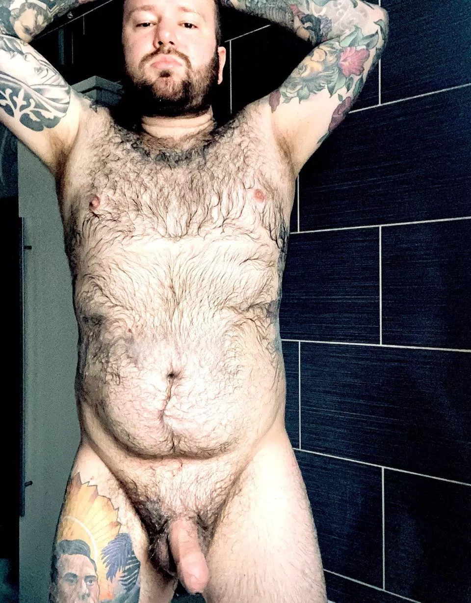 So fucking nervous posting this. Fresh out the bath. 33, England UK. Please comment. 📸: 4/3/22.