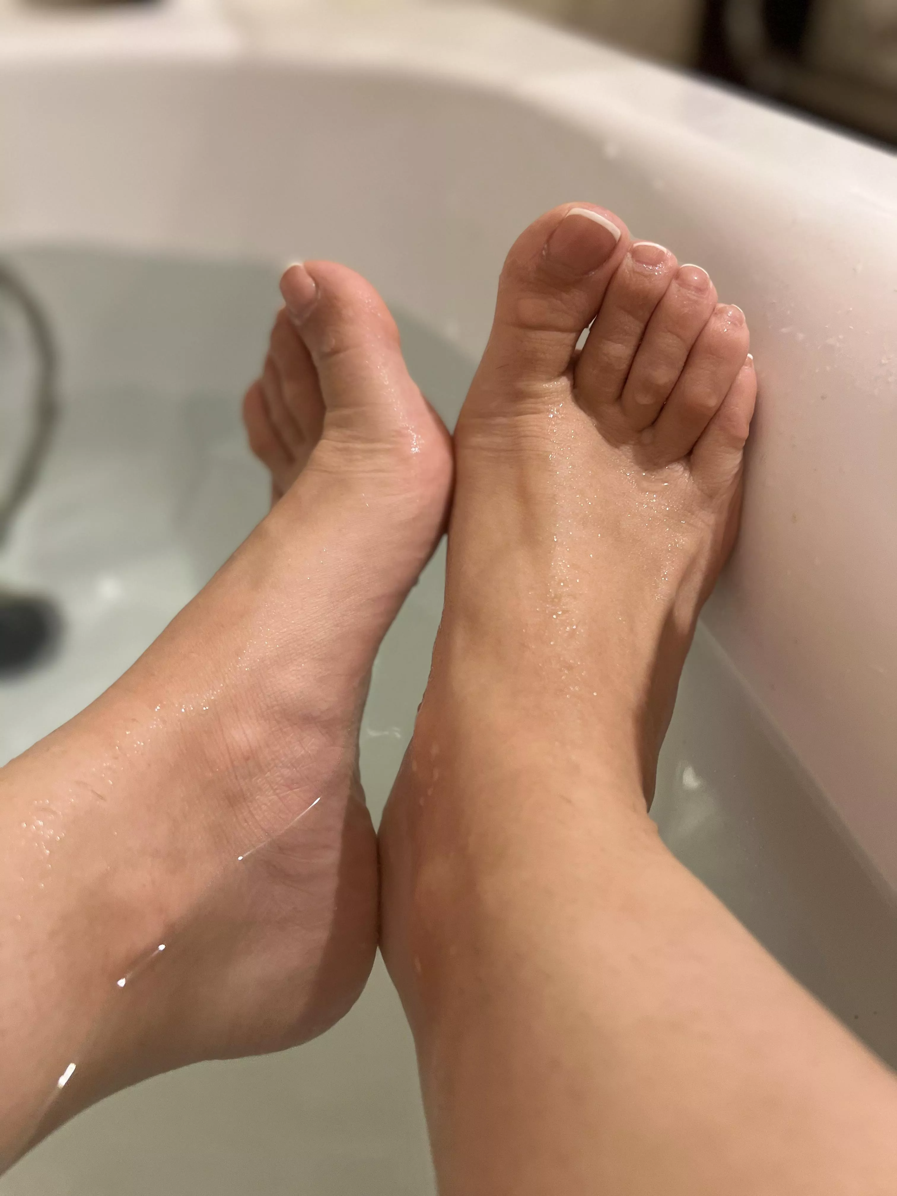 Soaking my feet in water is the best feeling