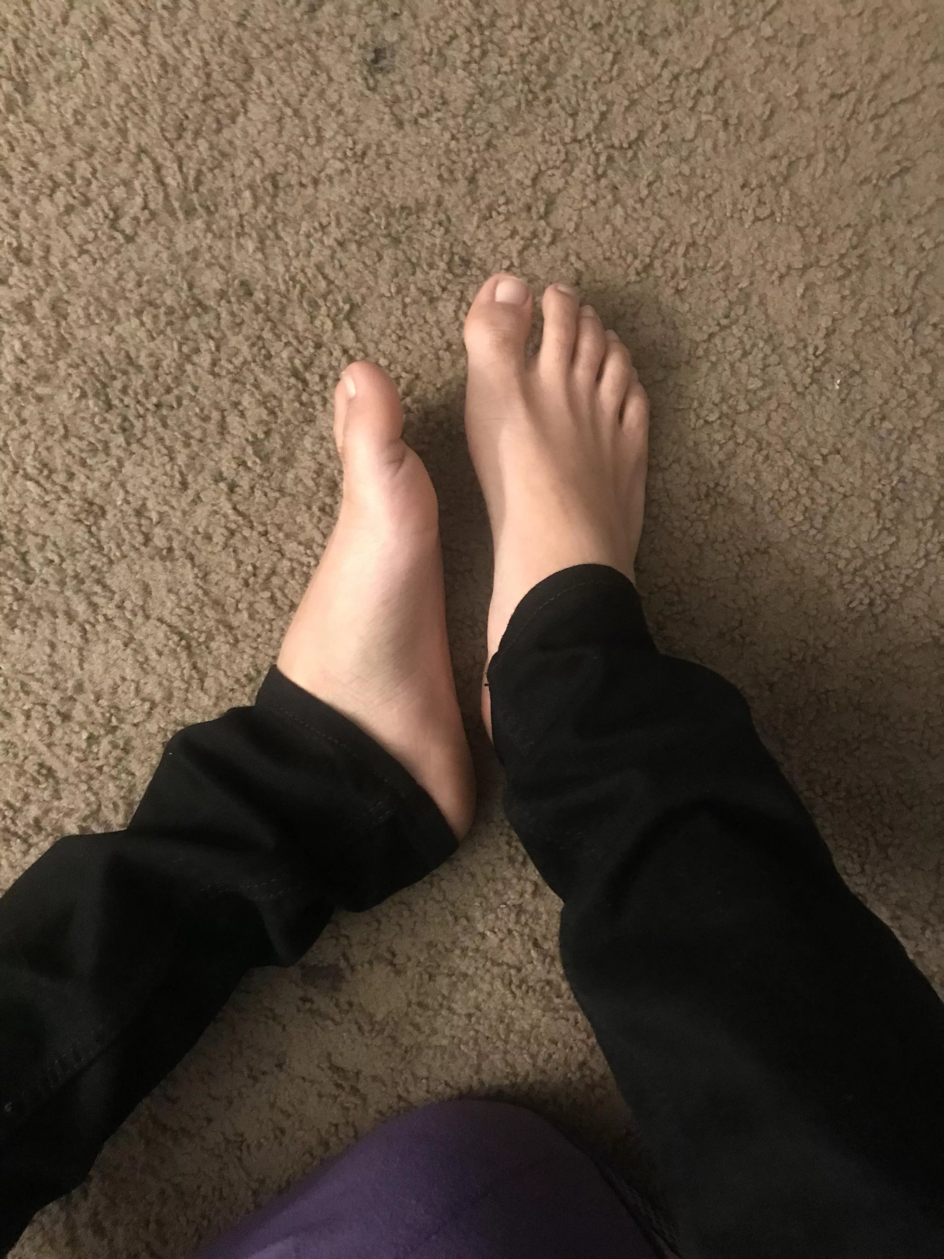 soft boy feet (: