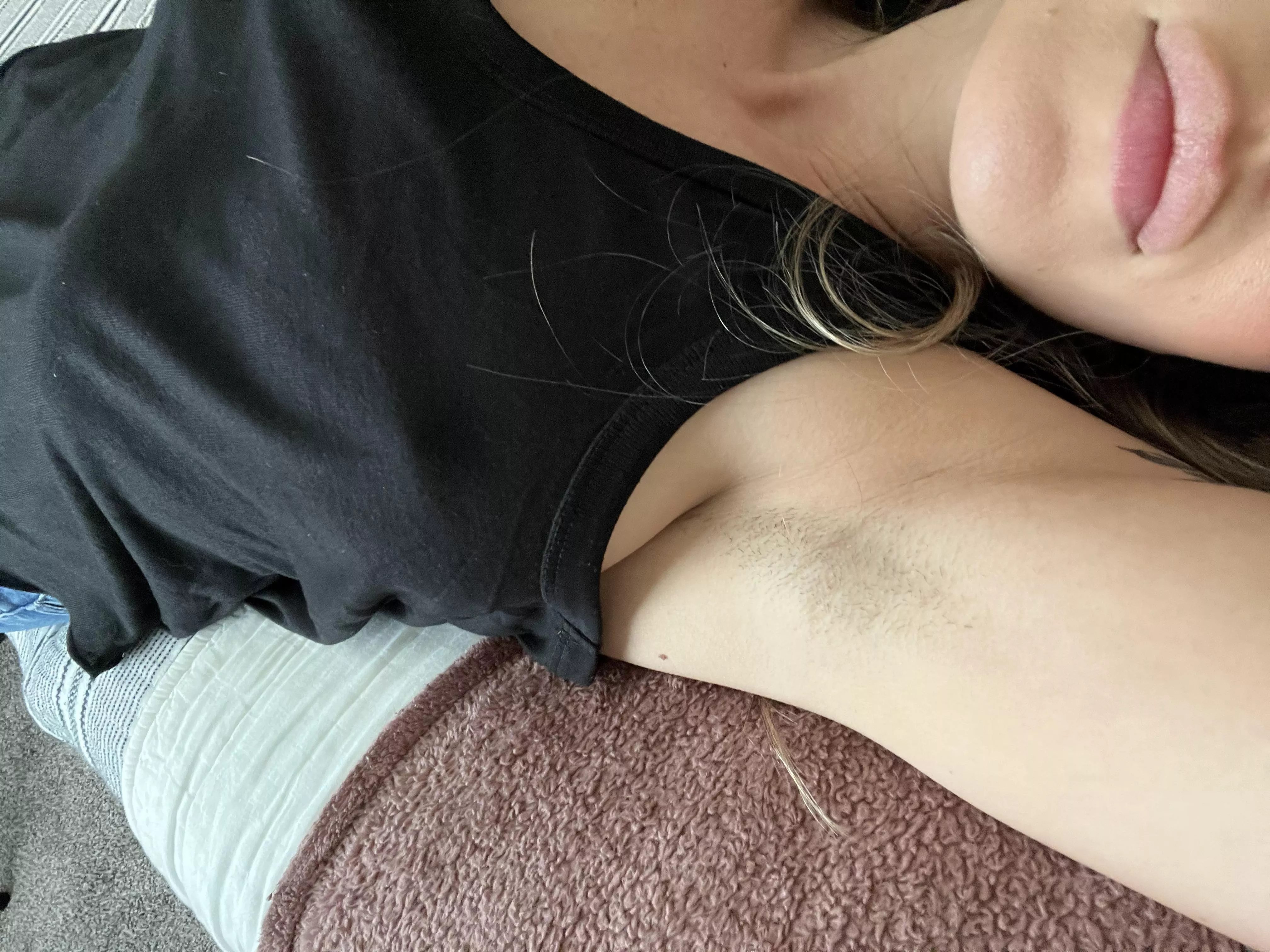 Soft stubble and side boob ðŸ˜˜