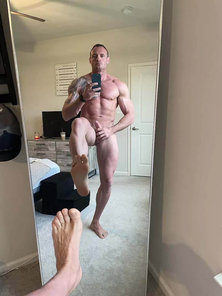 Sole. Top. Cock. Muscle.