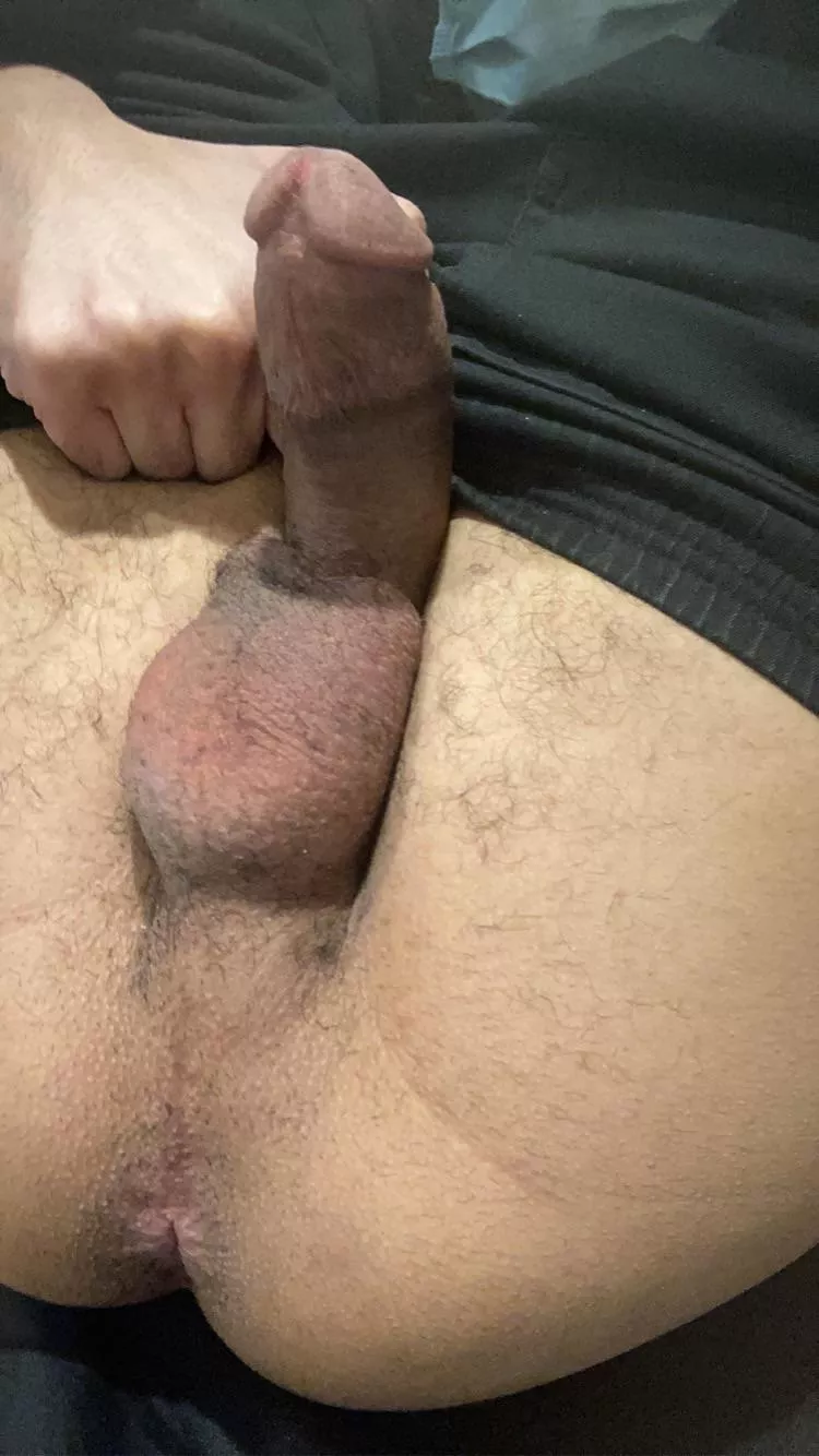 Some hole and pole for your viewing pleasure