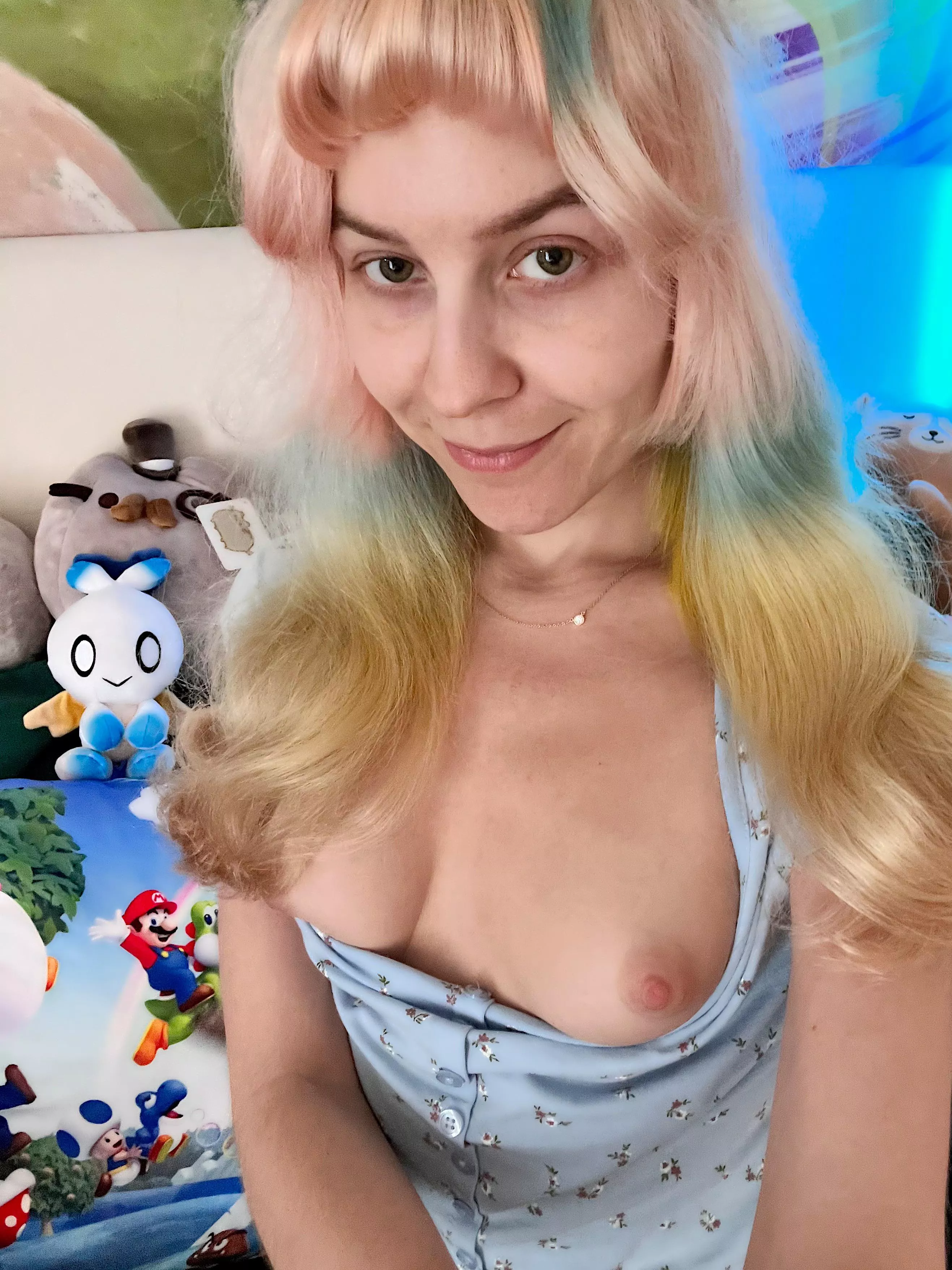 Sonic or Mario? 💙🍄 [F]