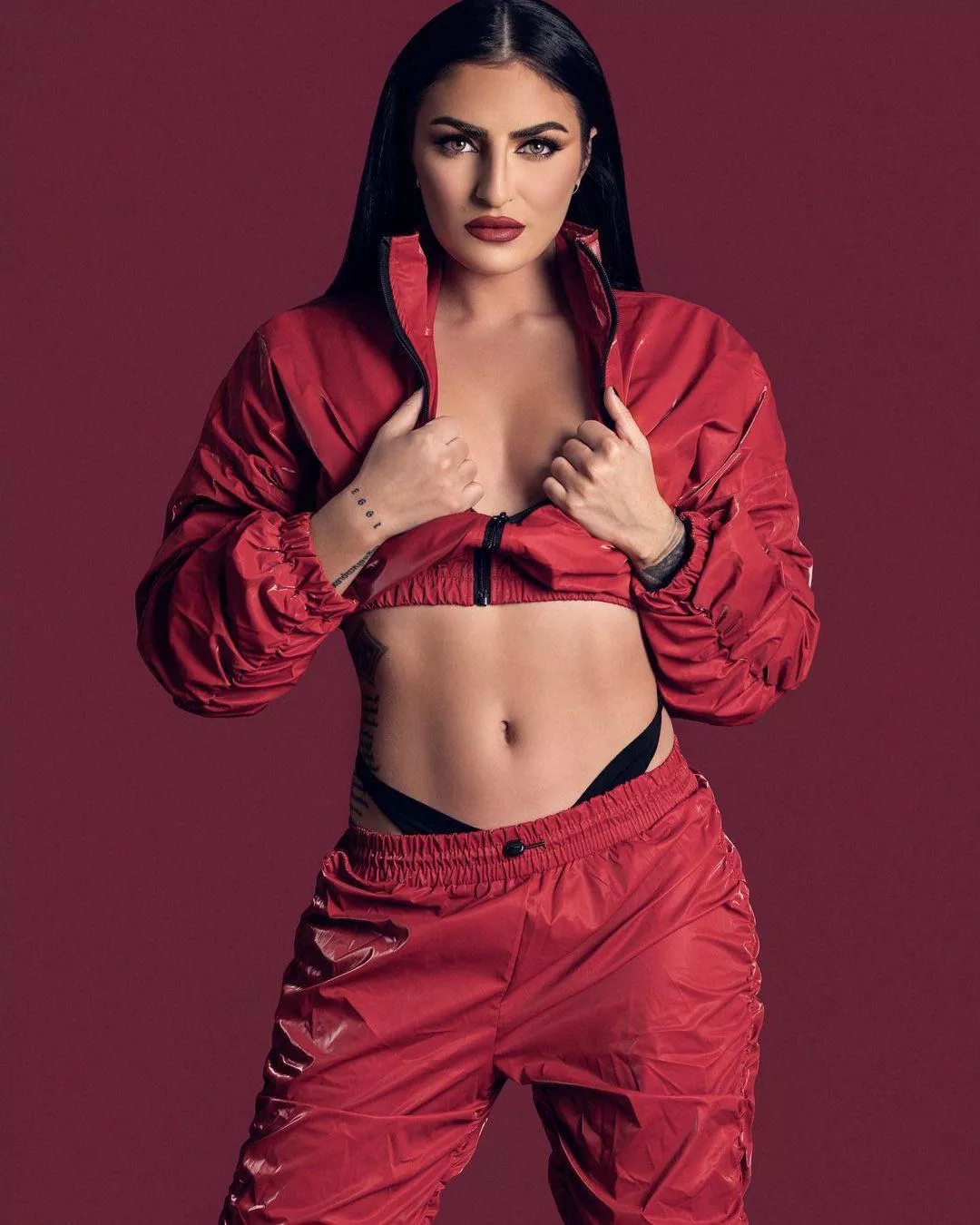 Sonya Deville