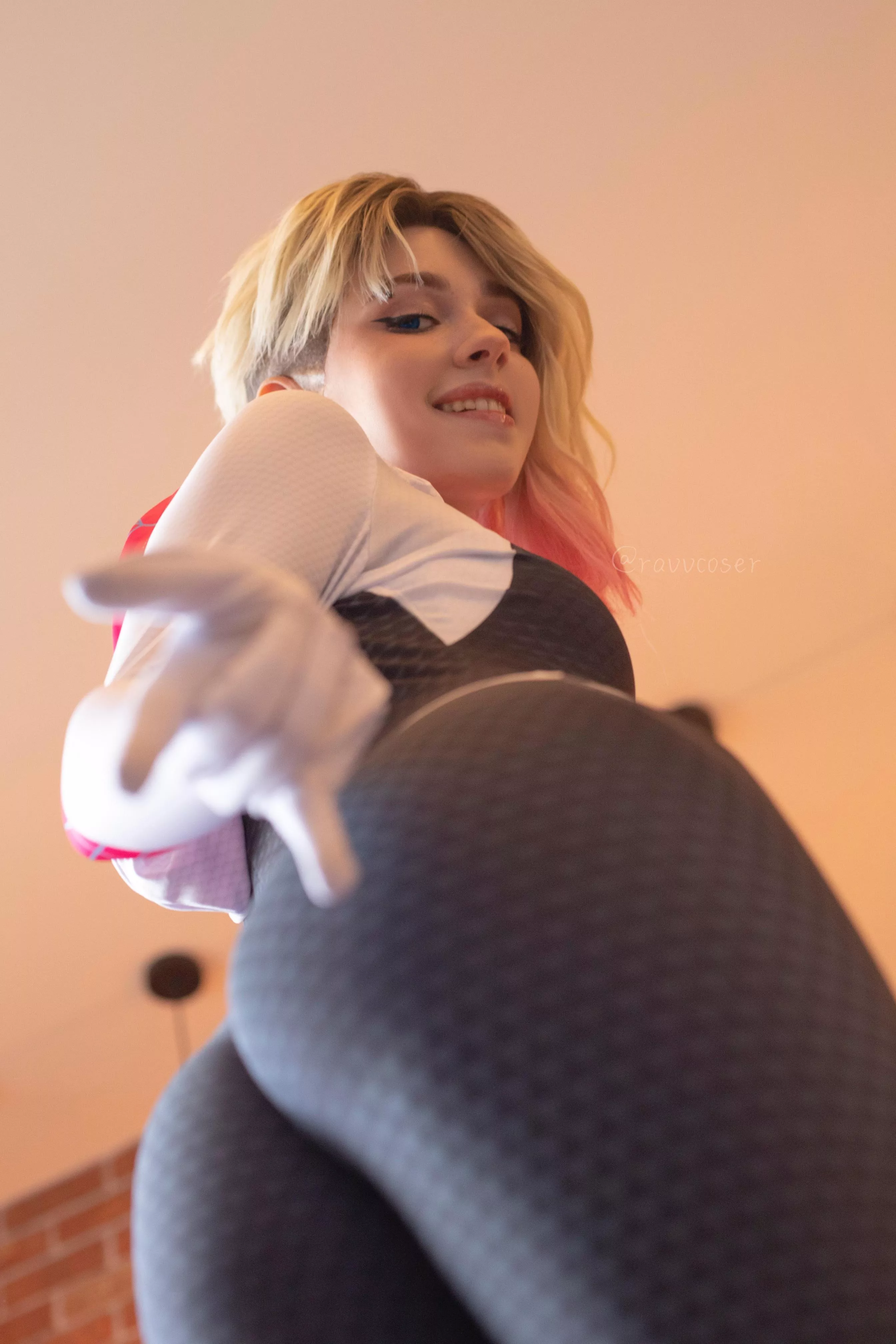 Spider Gwen by ravvcoser