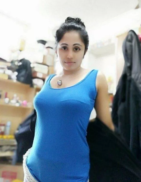 🔥🥵Srilankan Teacher Having Love With Her Students Tak!ng Spec!al Class in the Pr!vate R00M- Clear Audio Available in Videos Don't Miss!! Must Watch 🥵🔥 ⏬⏬SriLankan Teacher New Pr!vate Viral Video ⏬⏬