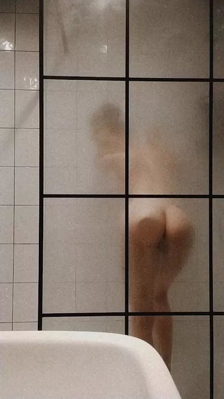 Steamy shower sessions are better with company