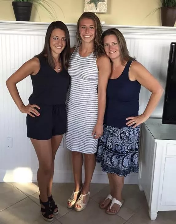 Stephanie, Jenna & Shellie (Mother)