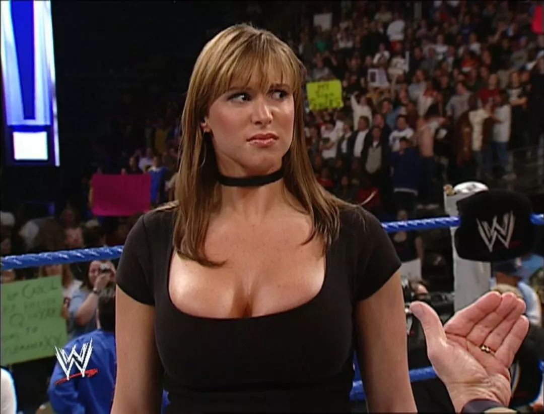 Stephanie Mcmahon (2003)