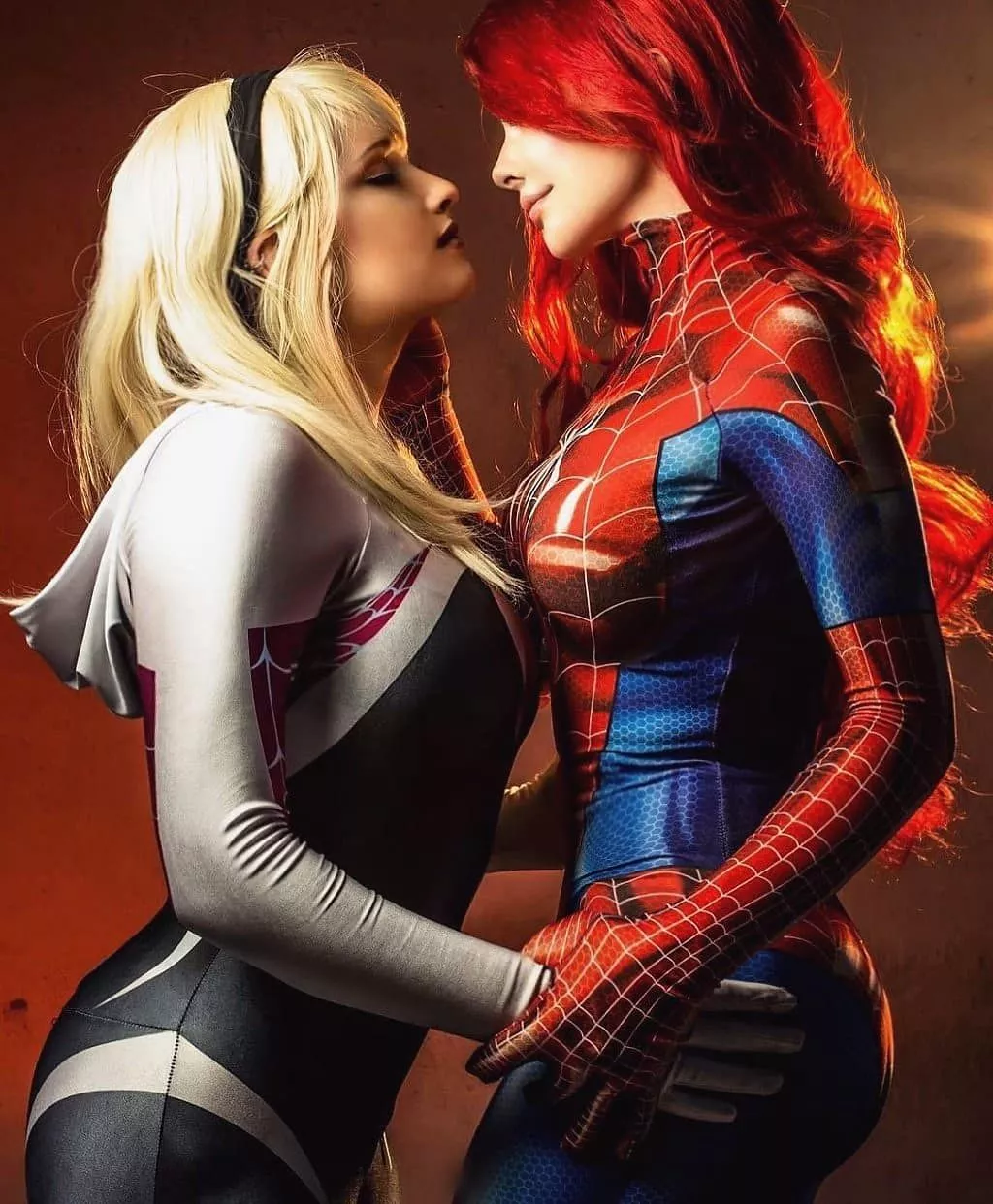 StephBot (Spider-Gwen) and Jenna Lynn Meowri (Mary Jane)