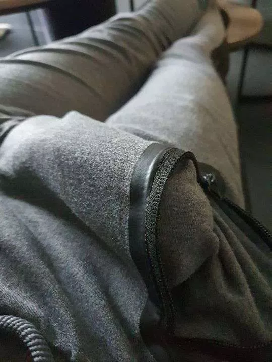 (Straight) Grey sweats.. (DM's are open)