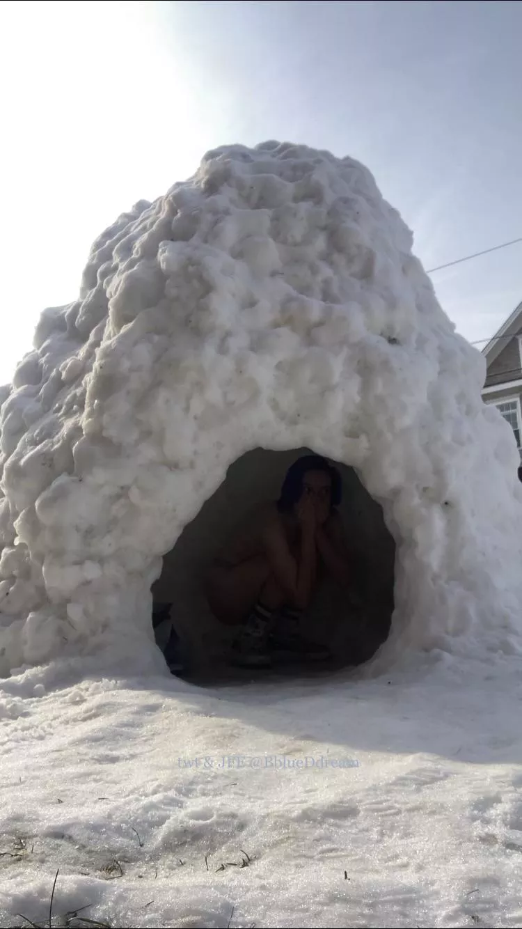 Stripped in a snowfort! (FTM)