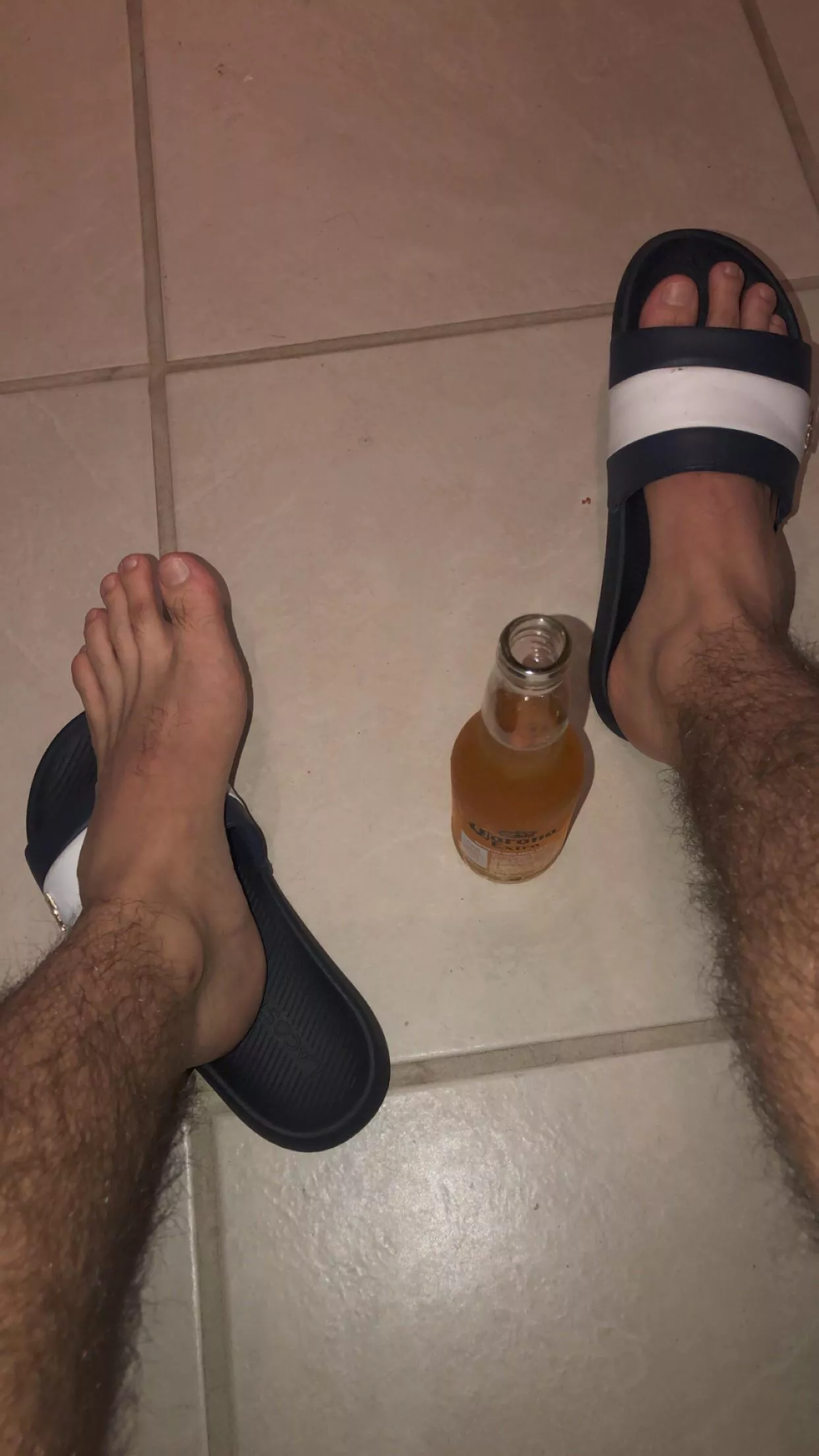 suck my toes while I drink