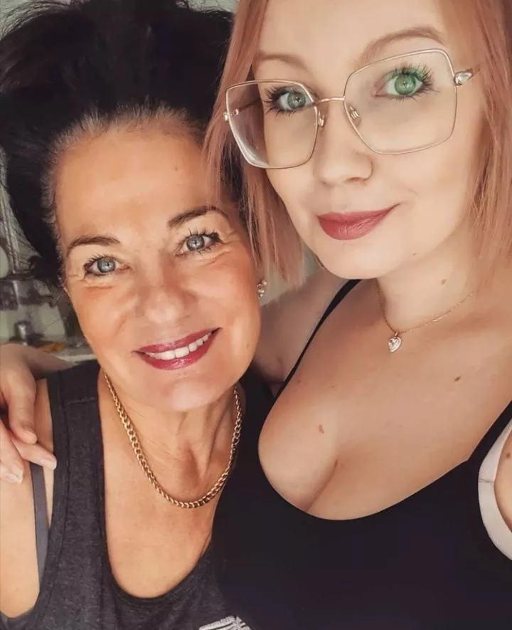 Sweet Mom&Daughter