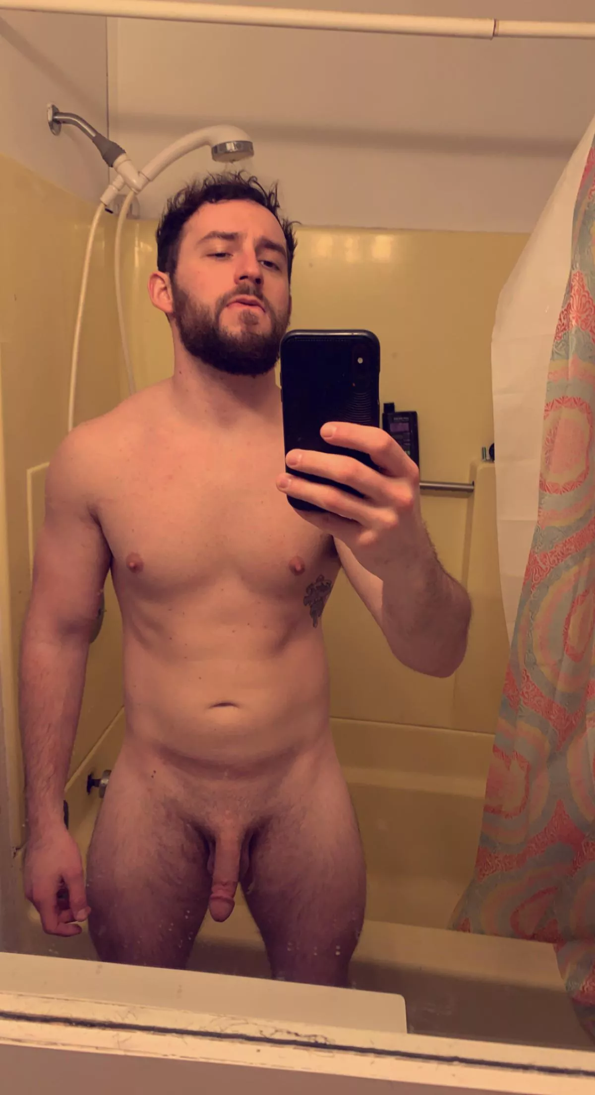 Switched to a push/pull/legs split. Excited to see the results [m]