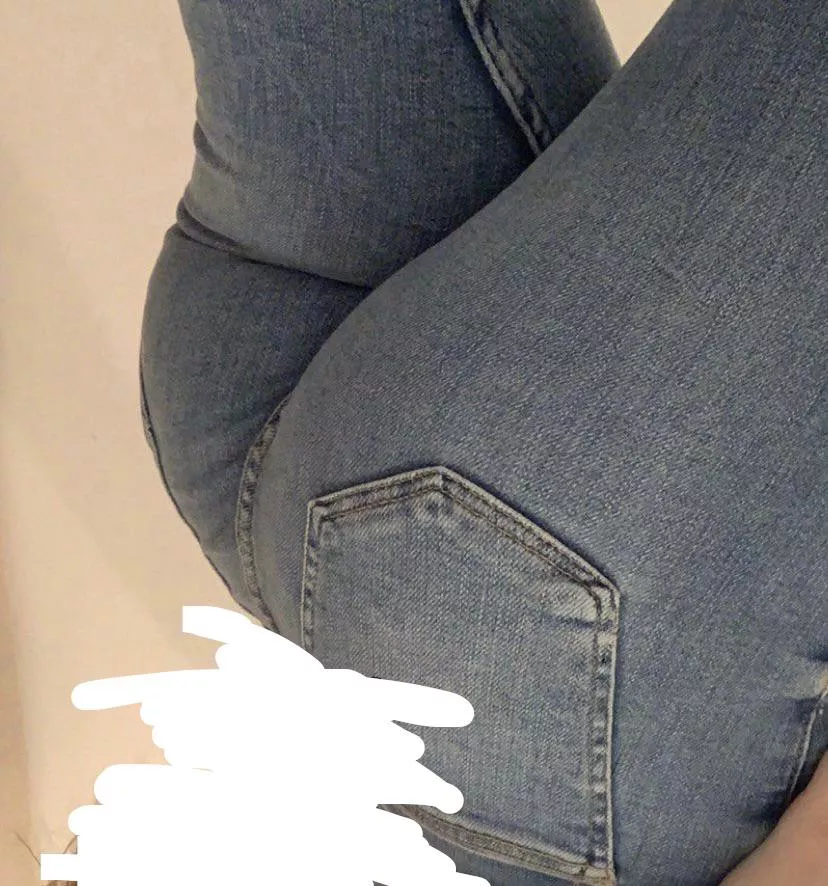 Säljer bilder, videos, telefonsex, videosamtal eller om du vill vara min sugardaddy 👅💋 ENDAST SERIÖSA SKRIV DM.