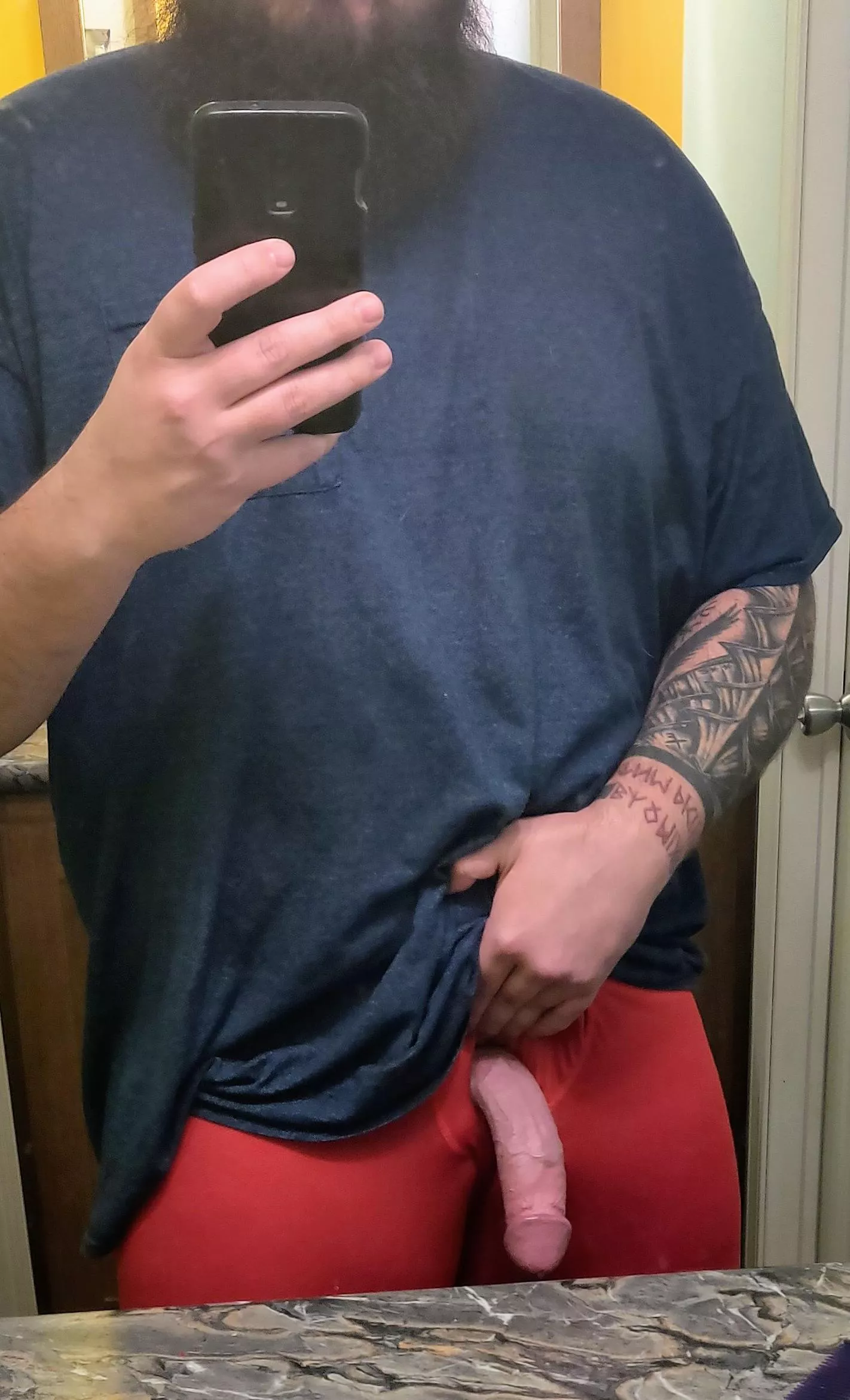 Tattooed dadbods still hot?