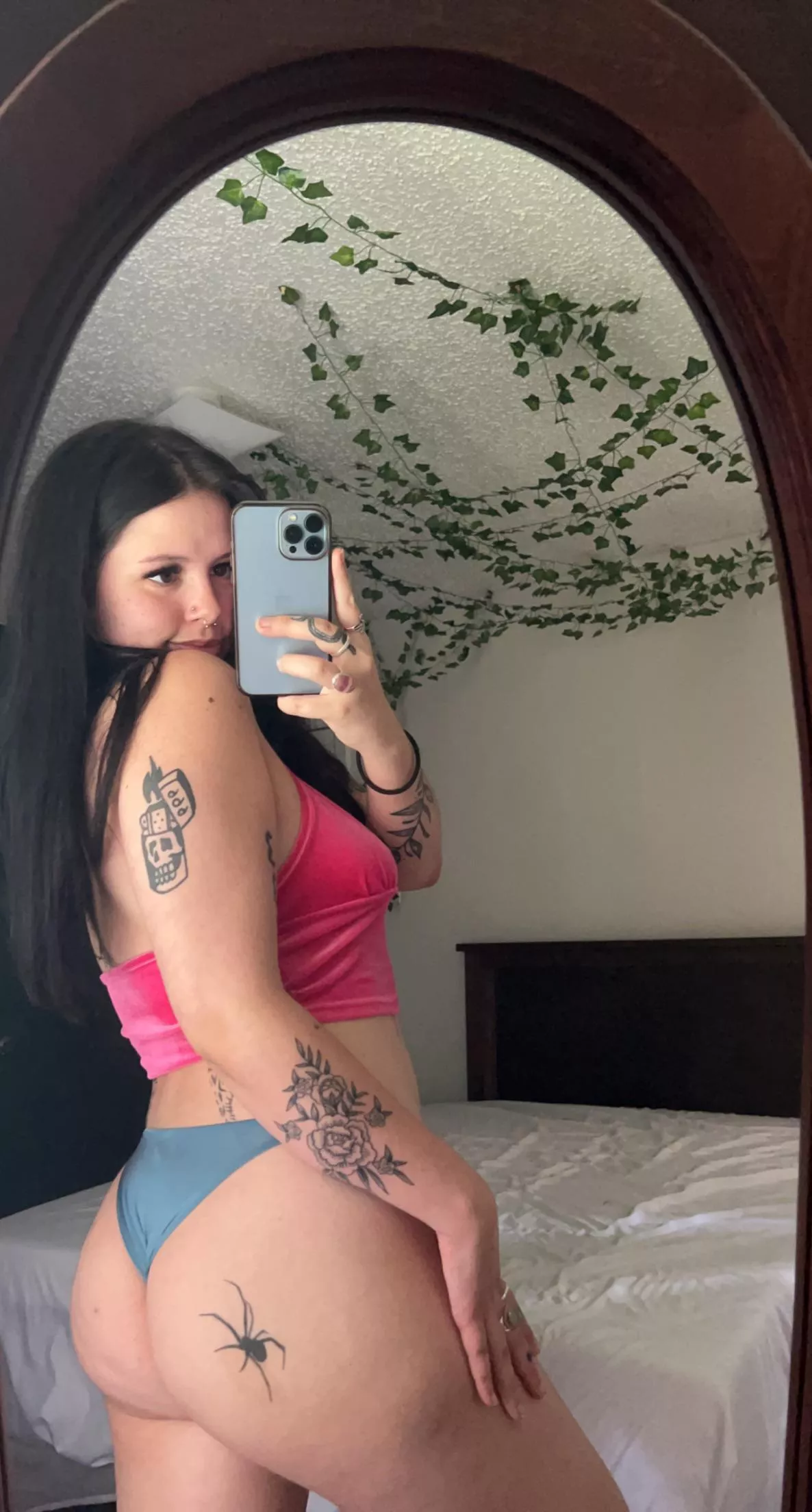 tattoos all over, ass fat, good day