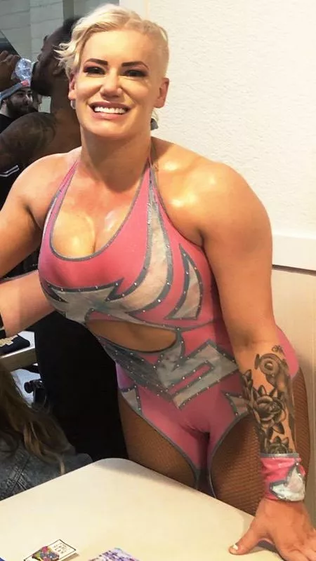 Taya Valkyrie