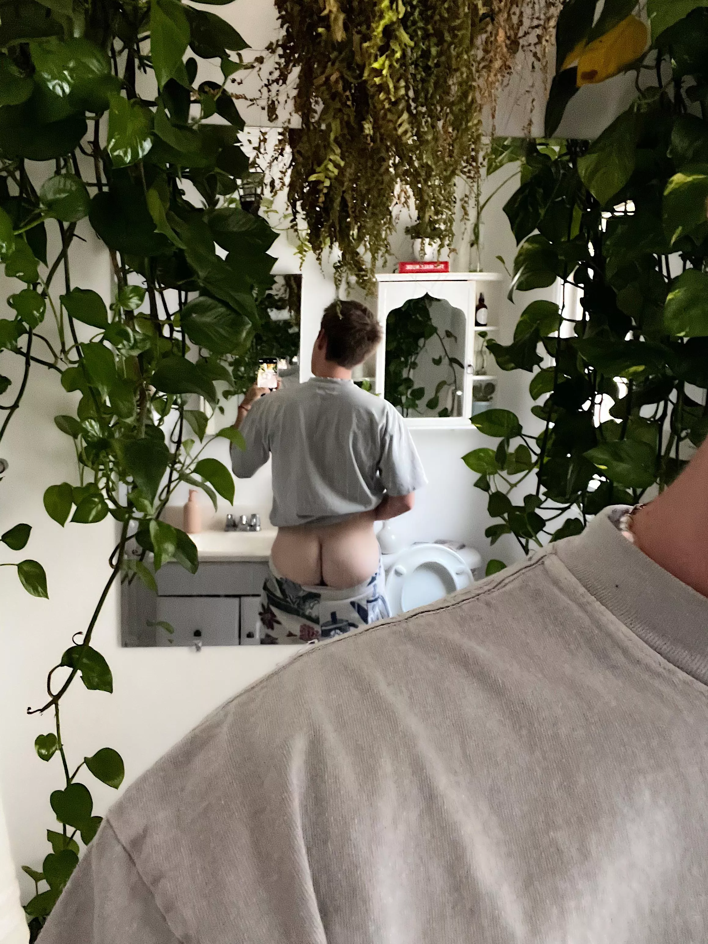 Thatâ€™s not my fern, just my butt