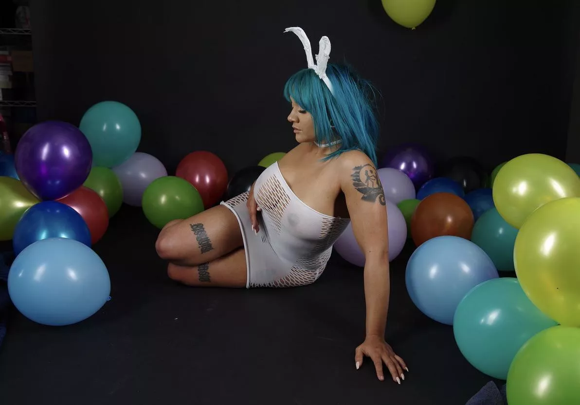 The Easter bunny is cumming early this year ðŸ£ ðŸ° ðŸªº