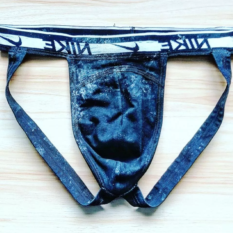 the jockstrap of a cumdump🥛