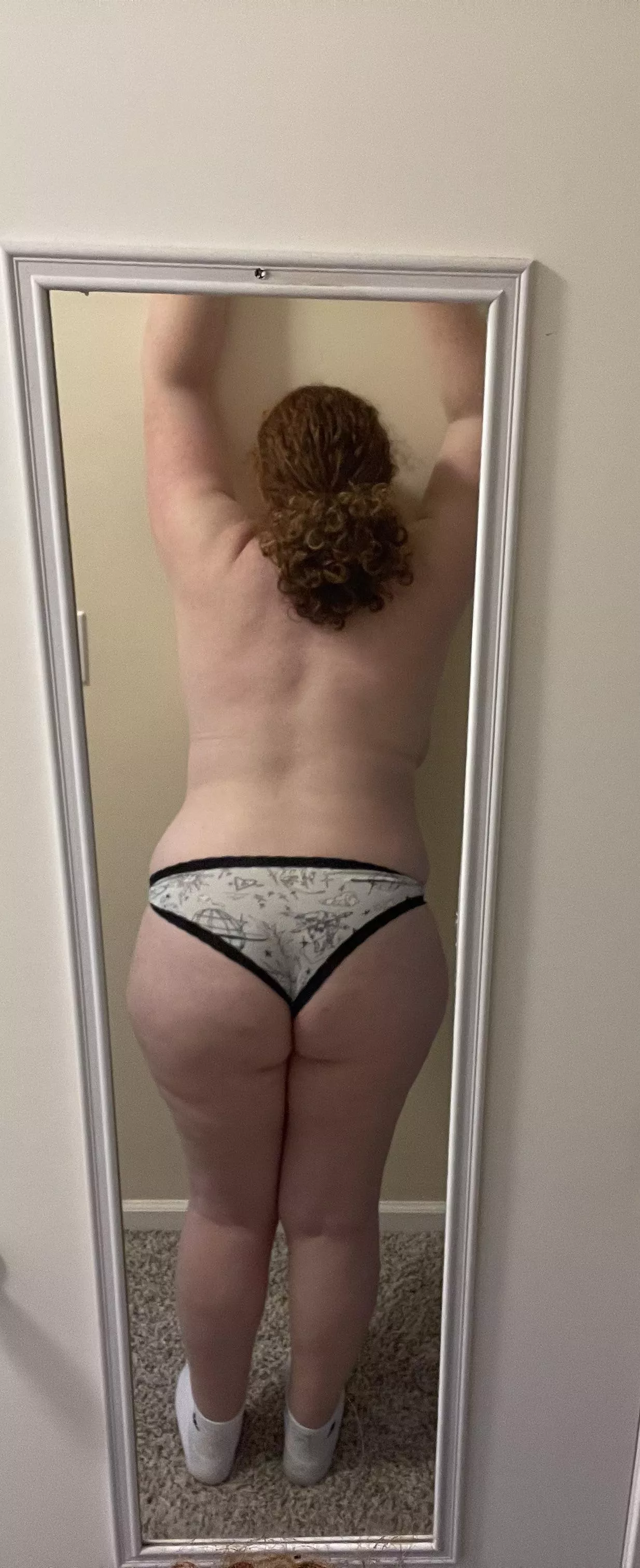 The mirror told me I have the fairest booty of them all ðŸ˜