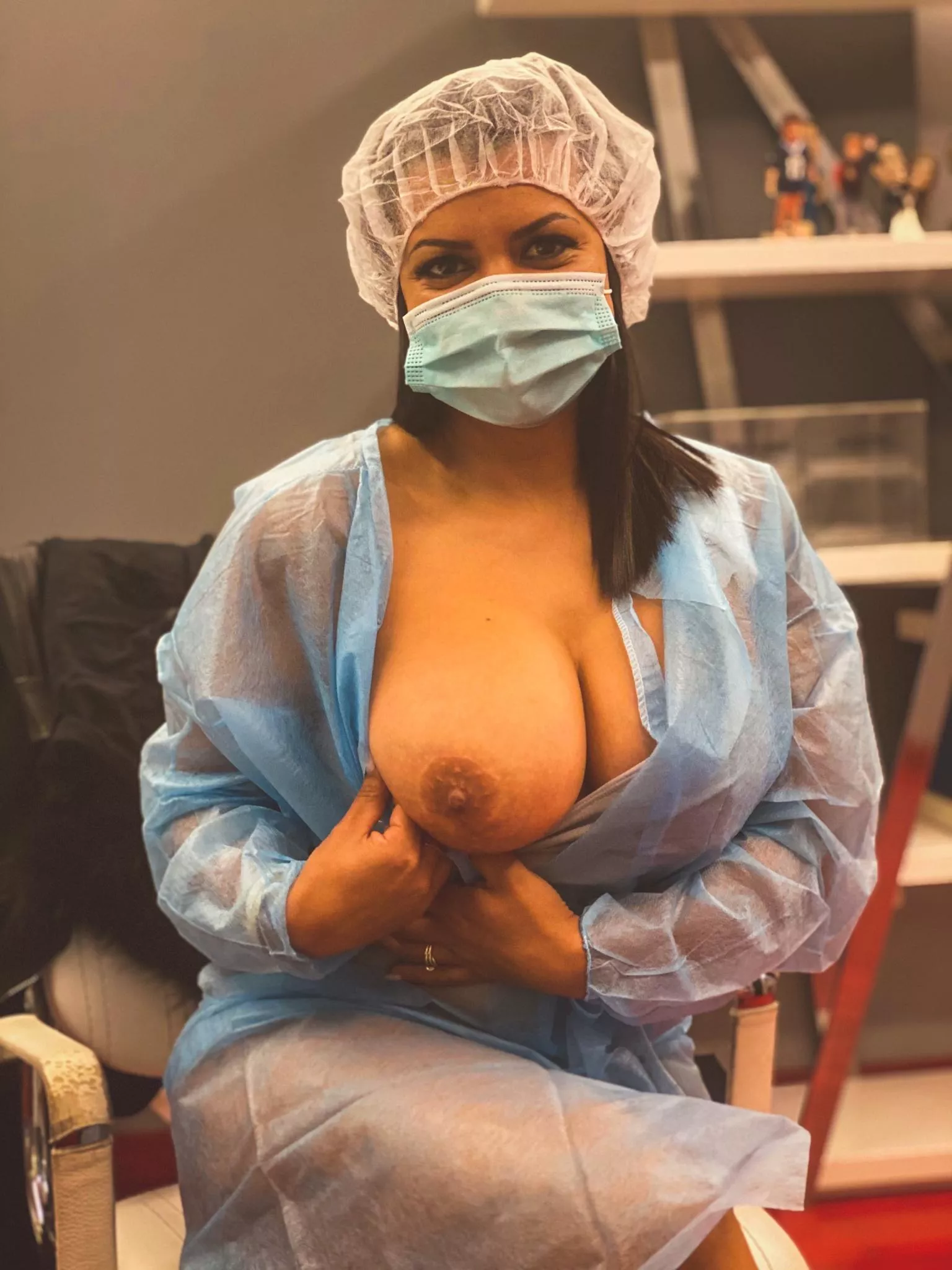 This 41yo nurse will make herself cum at work like a slut