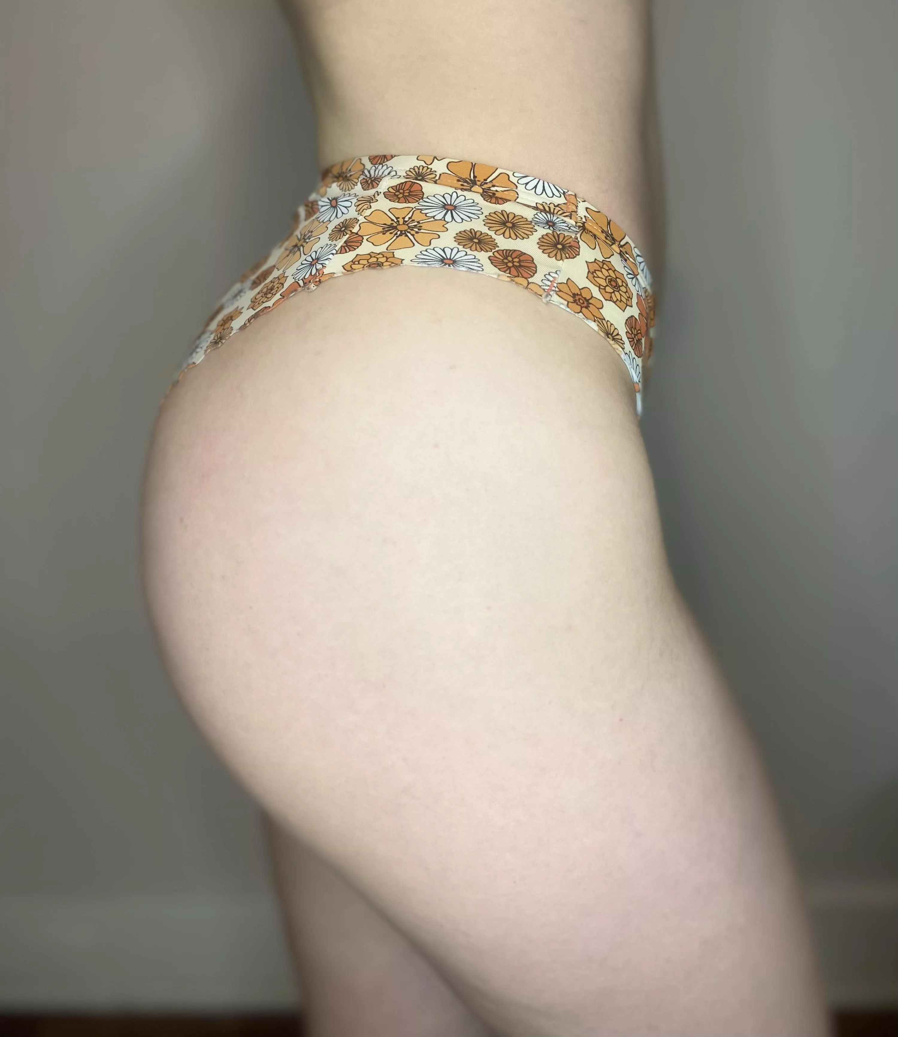 This is my butt, and I hope you like it! 😘