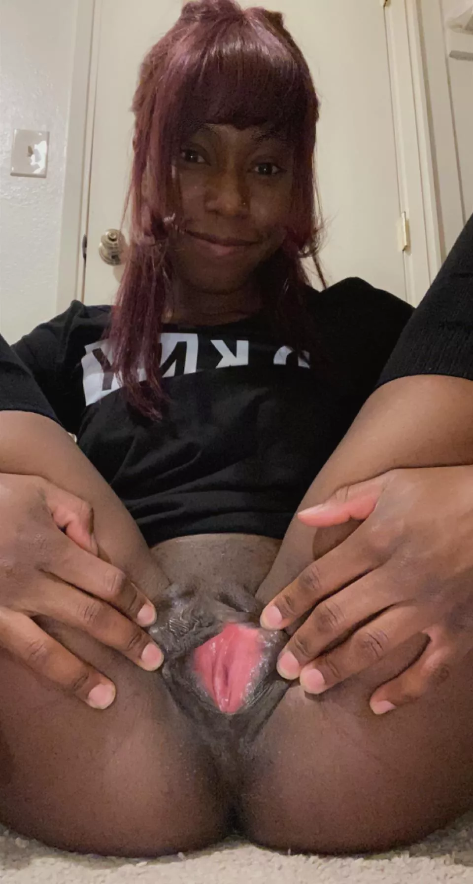 Thoughts on ebony pussy? 🤎