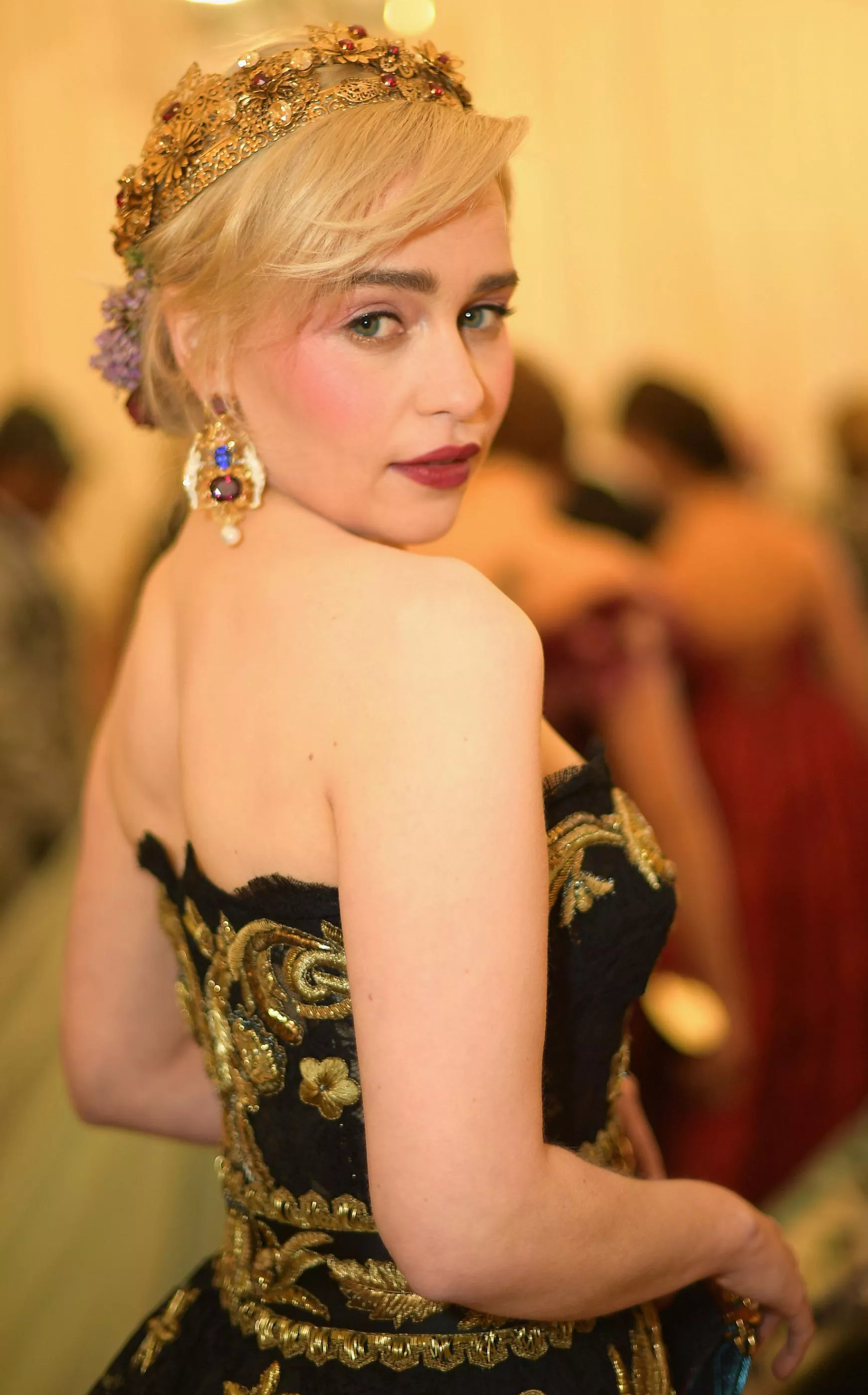 Throbbing hard for Emilia Clarke, don’t know if I should stroke to her cause I’ll become obsessed