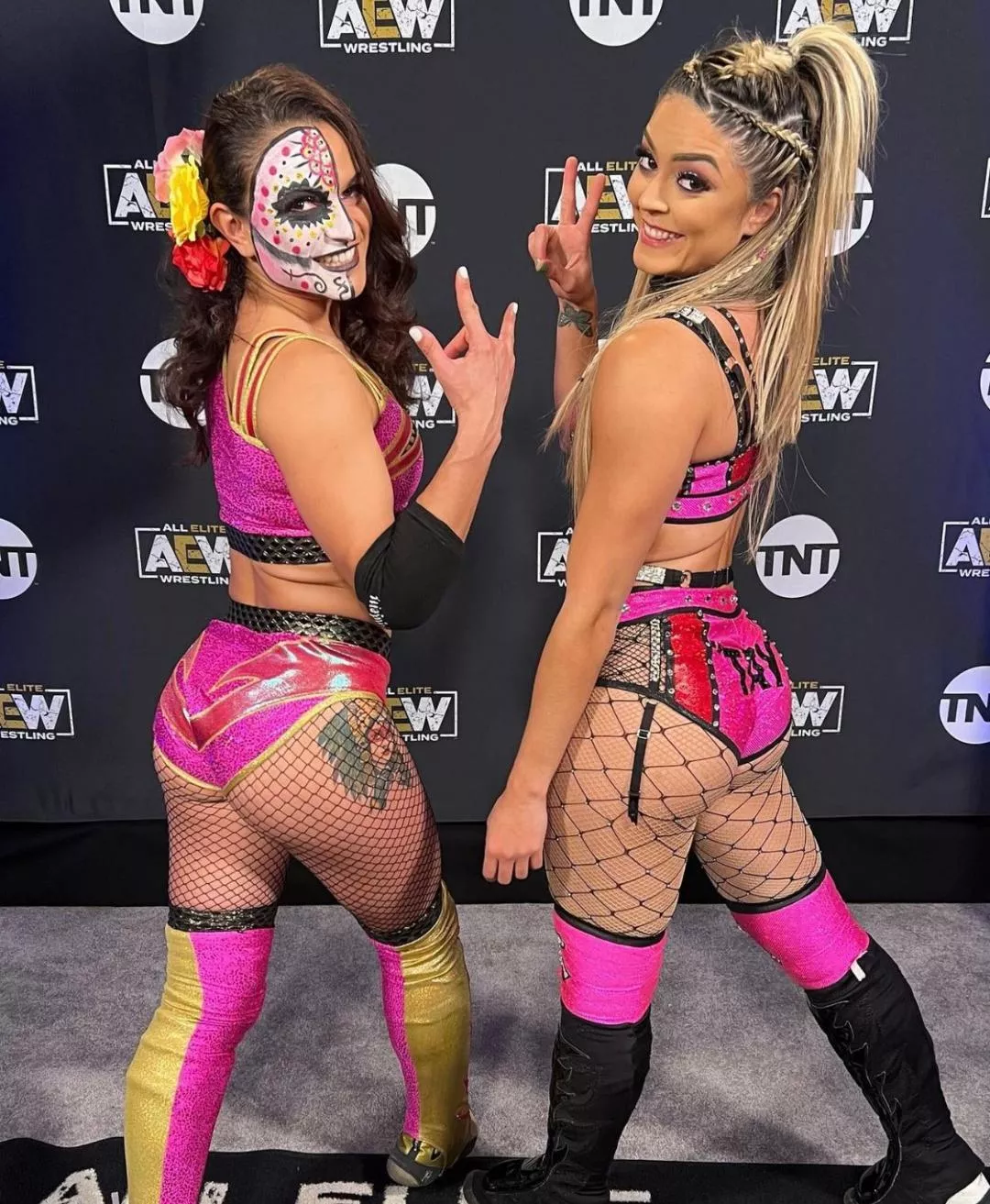 Thunder Rosa/Tay Conti