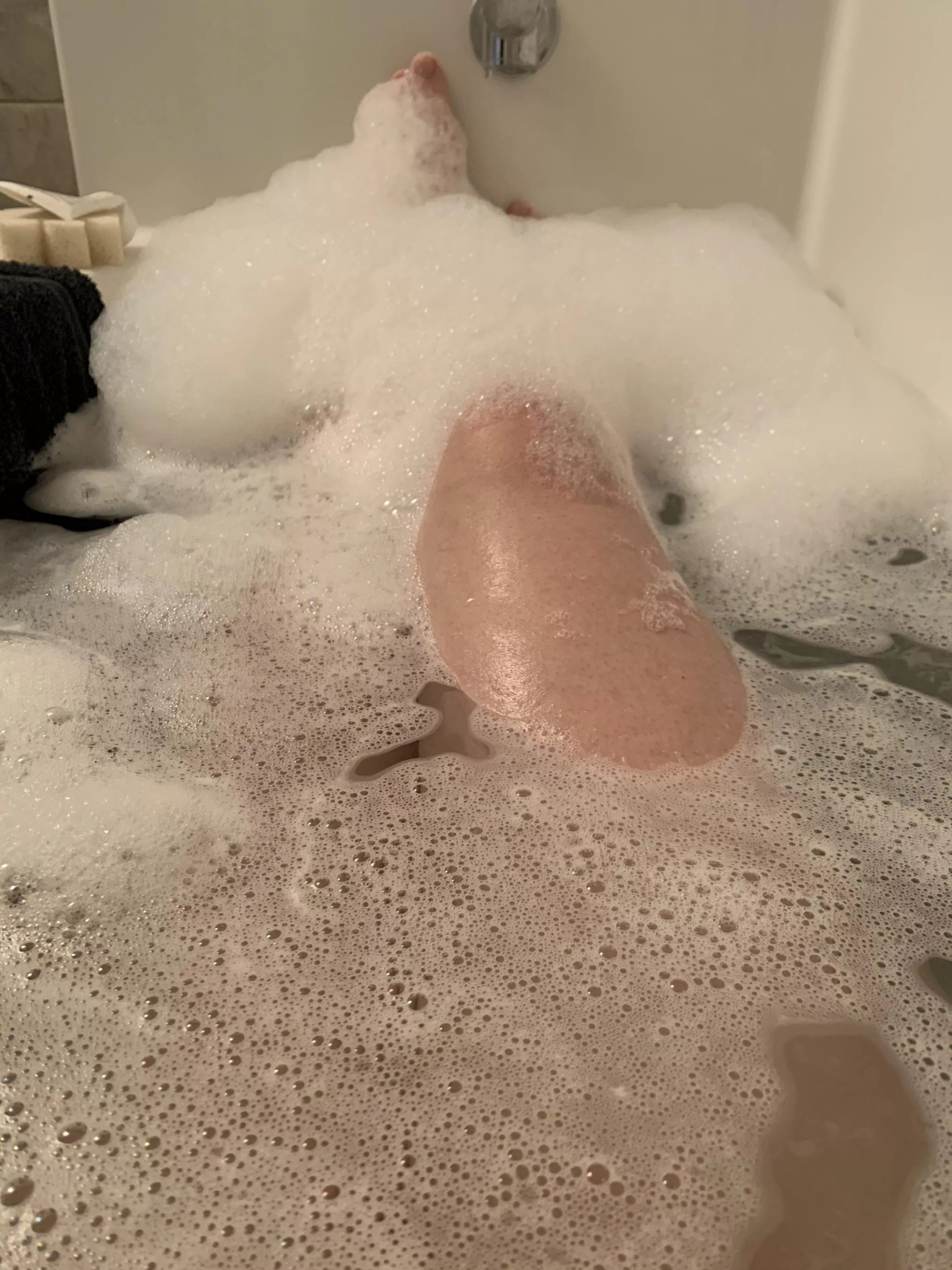 Time to relax (F)